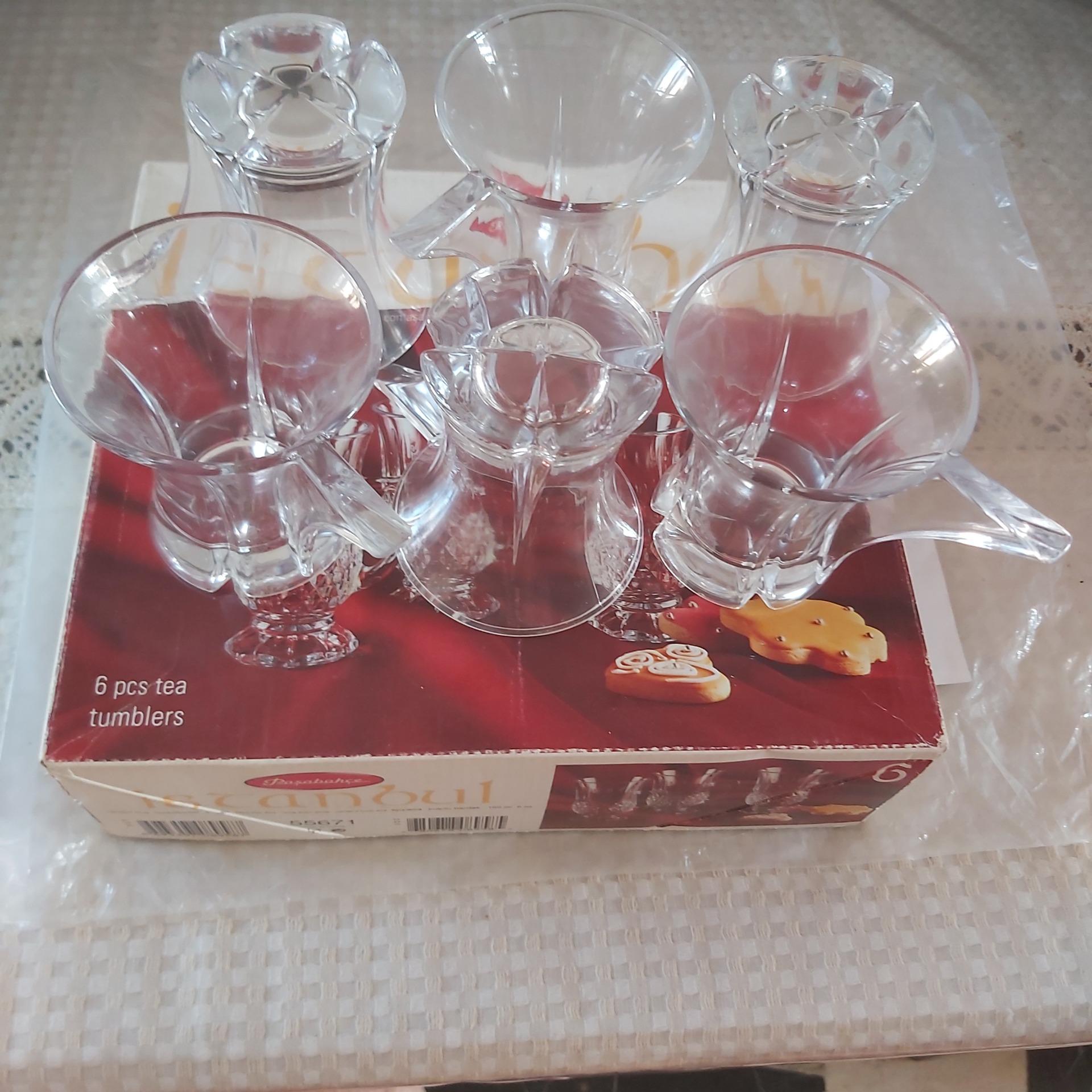 6 عدد استکان ساخت ترکیه به همراه جعبه