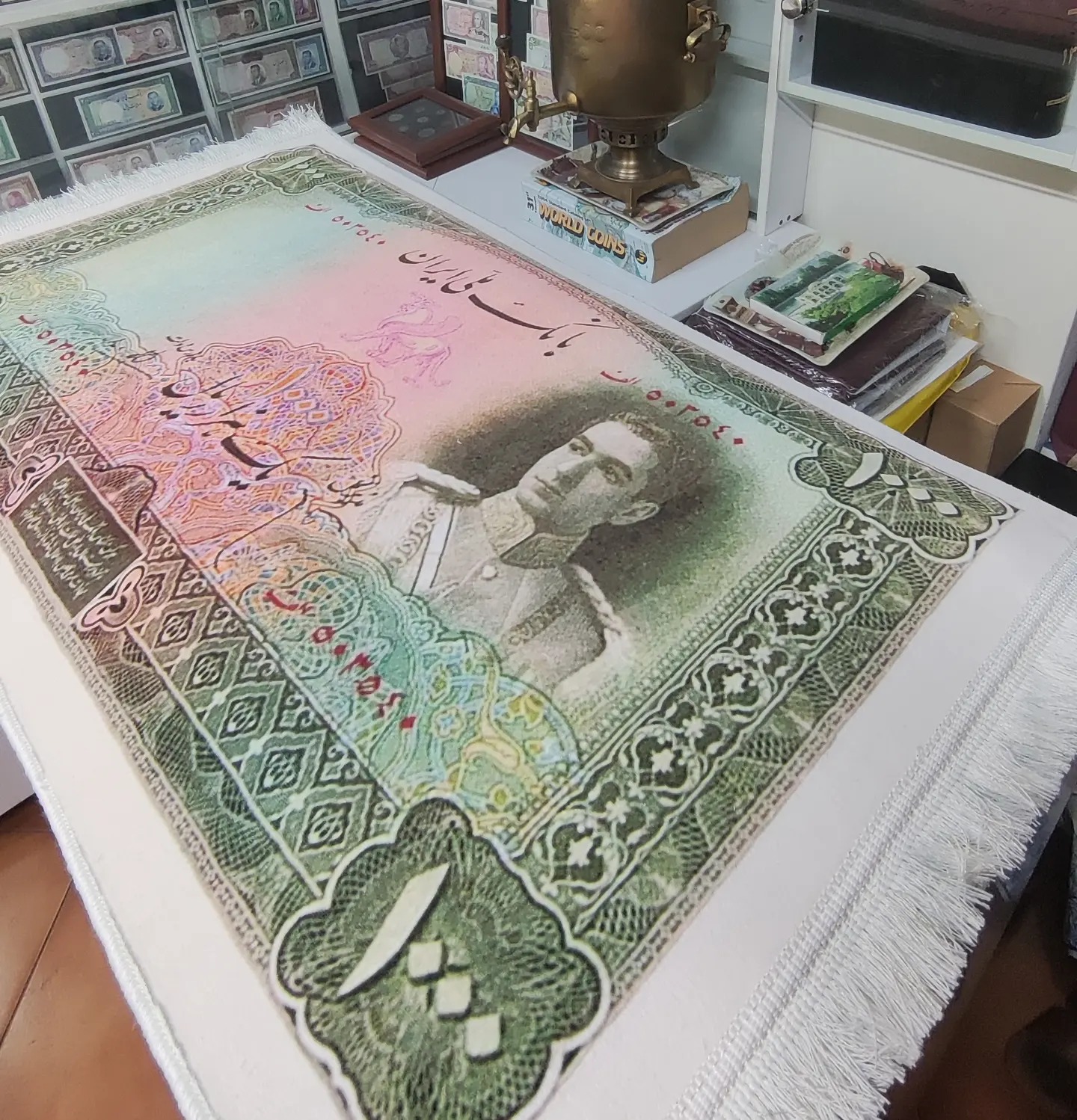 فرش اسکناس 100 تومنی پهلوی سایز بزرگ