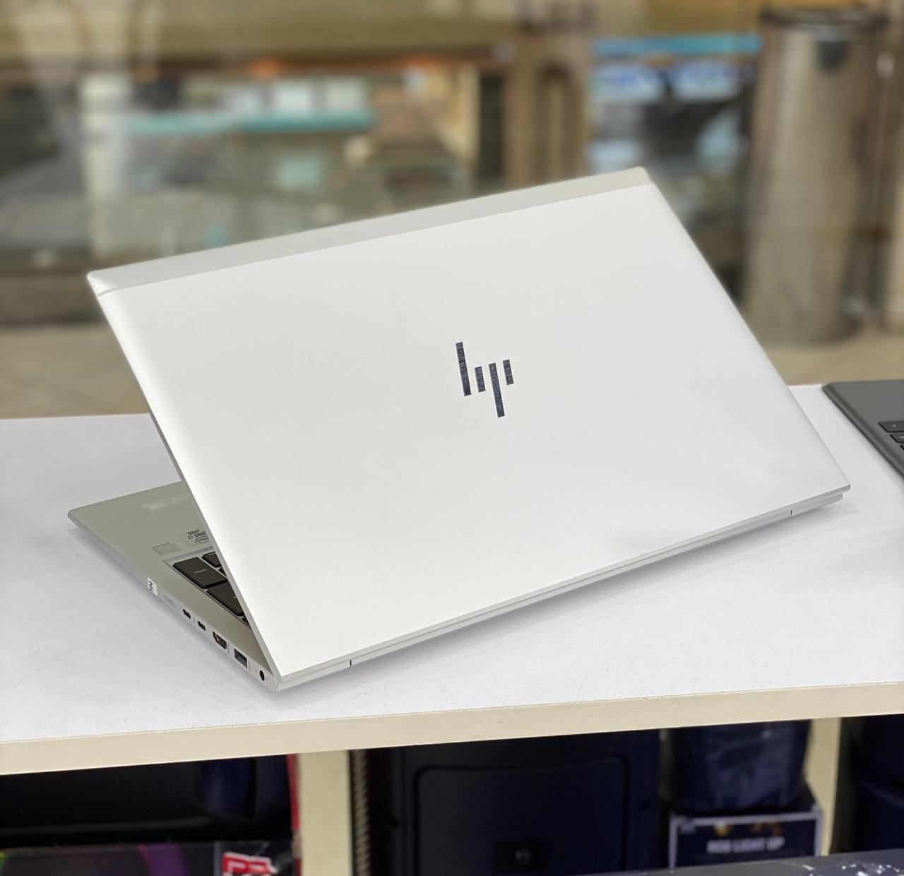 لپ تاپ hp elitebook 850 g7
