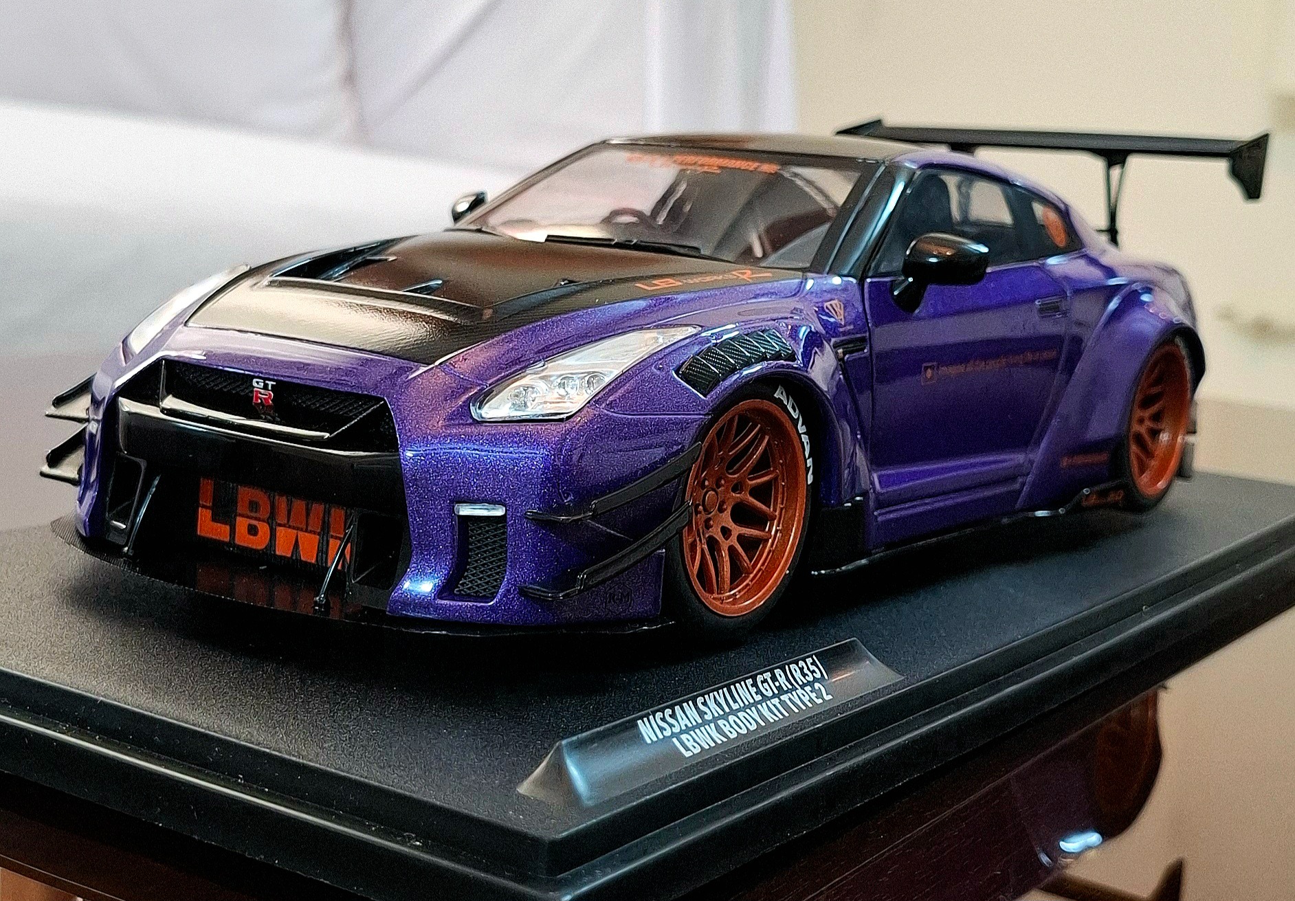 NISSAN SKYLINE R (35) GTR 1/18