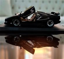 LAMBORGHINI