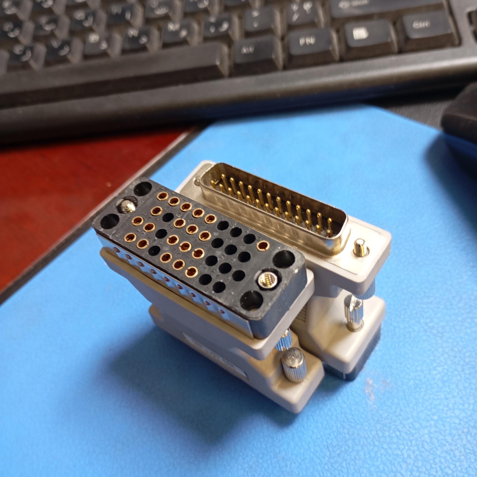 تبدیل v35 to db25