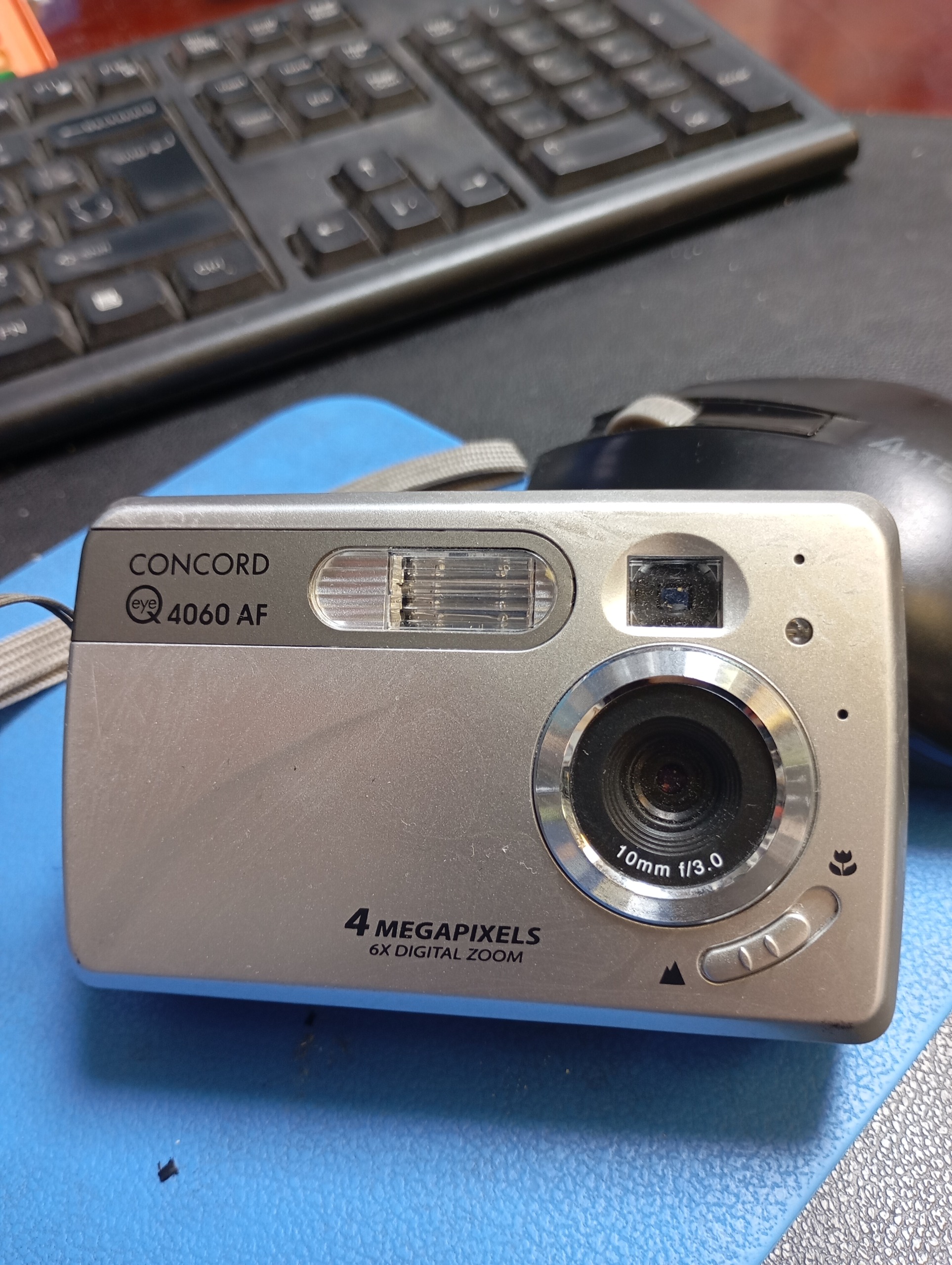 دوربین عکاسی concord 4060af