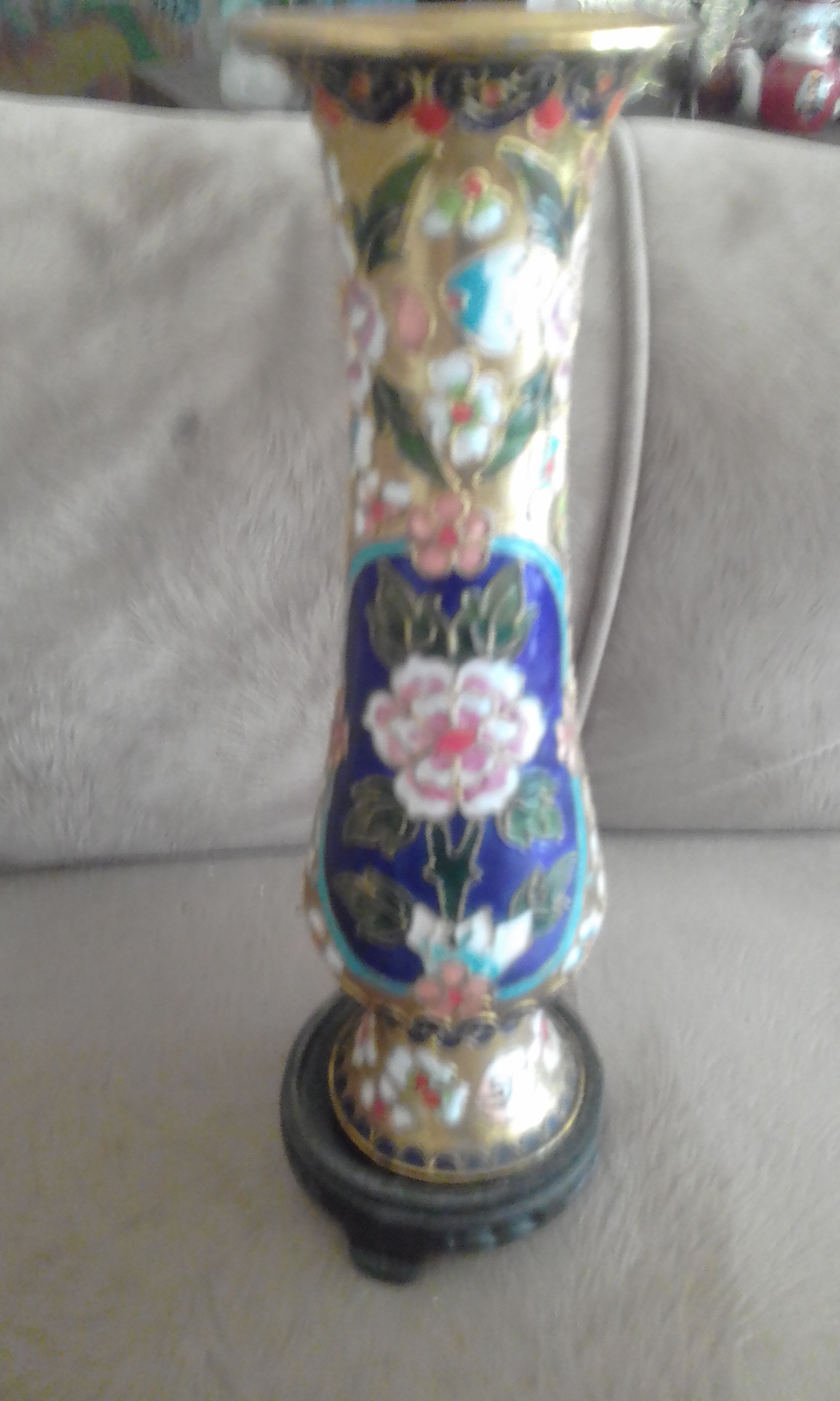 گلدان برنجی مینا کاری