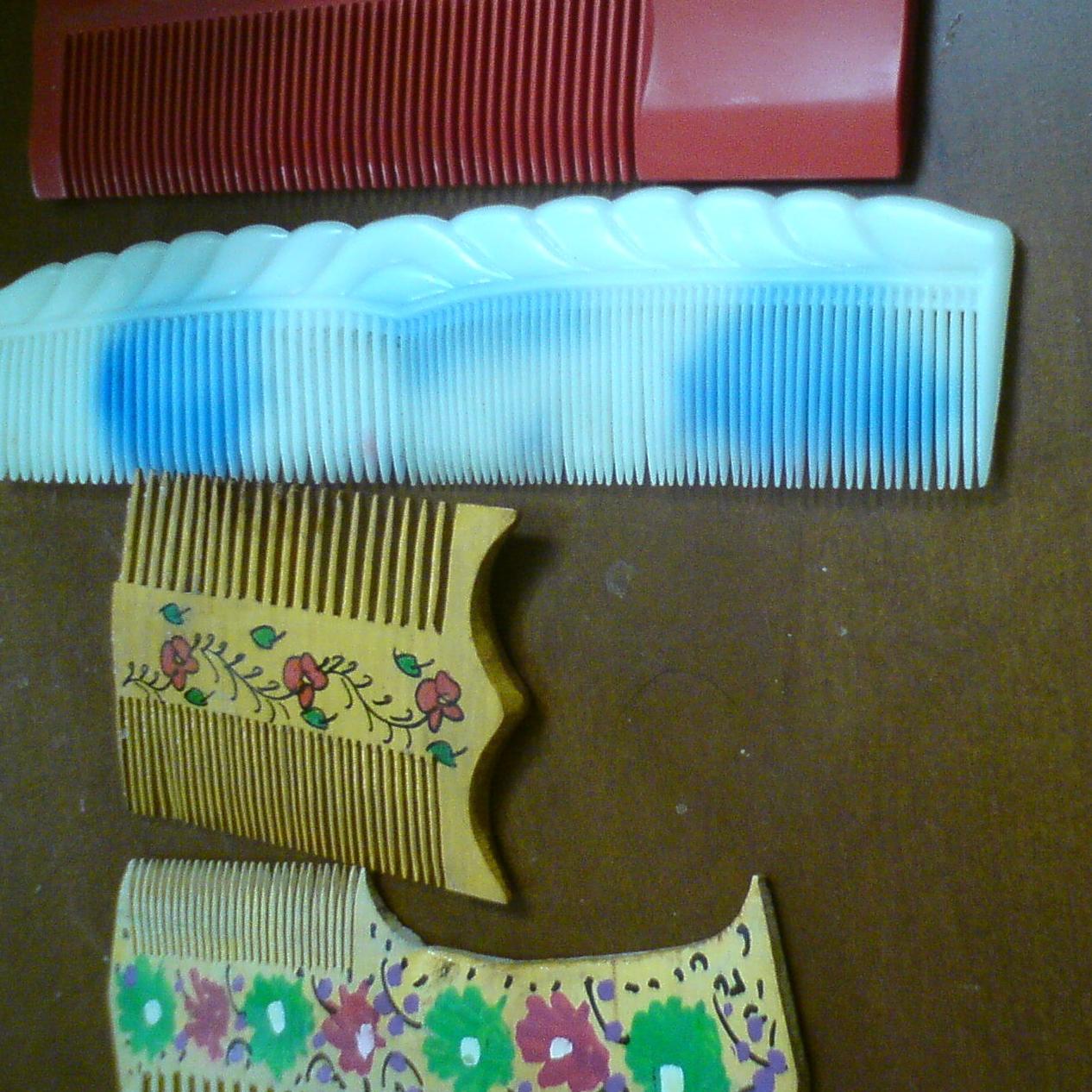 چهارعدد شانه قدیمی