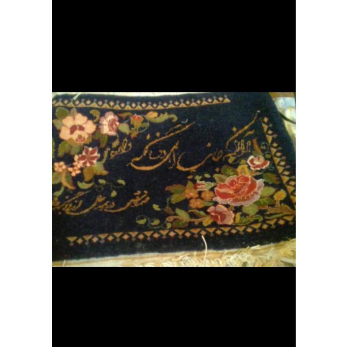 قالیچه کوچک دستبافت اندازه تابلو فرش