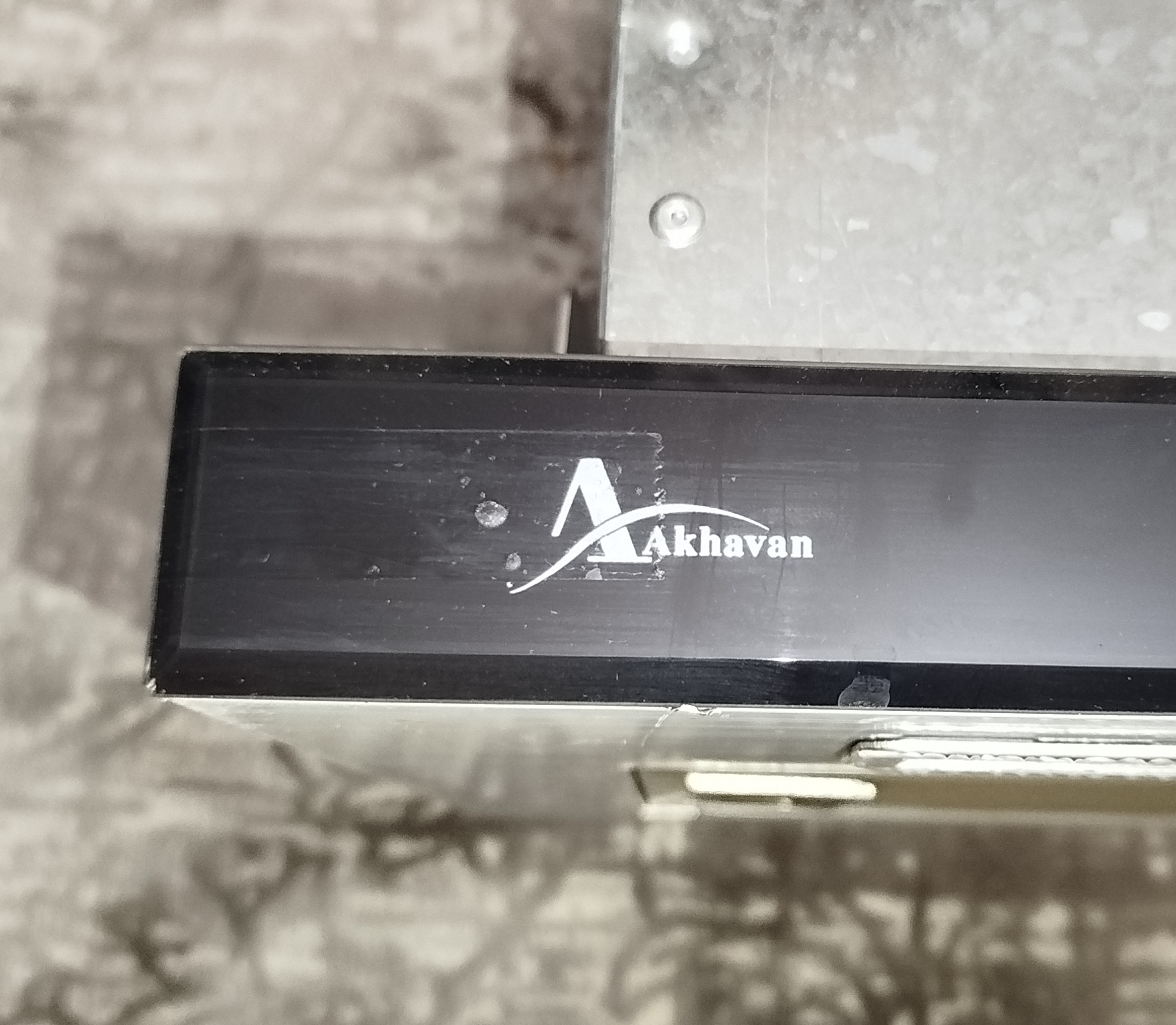 هود آشپزخانه اخوان