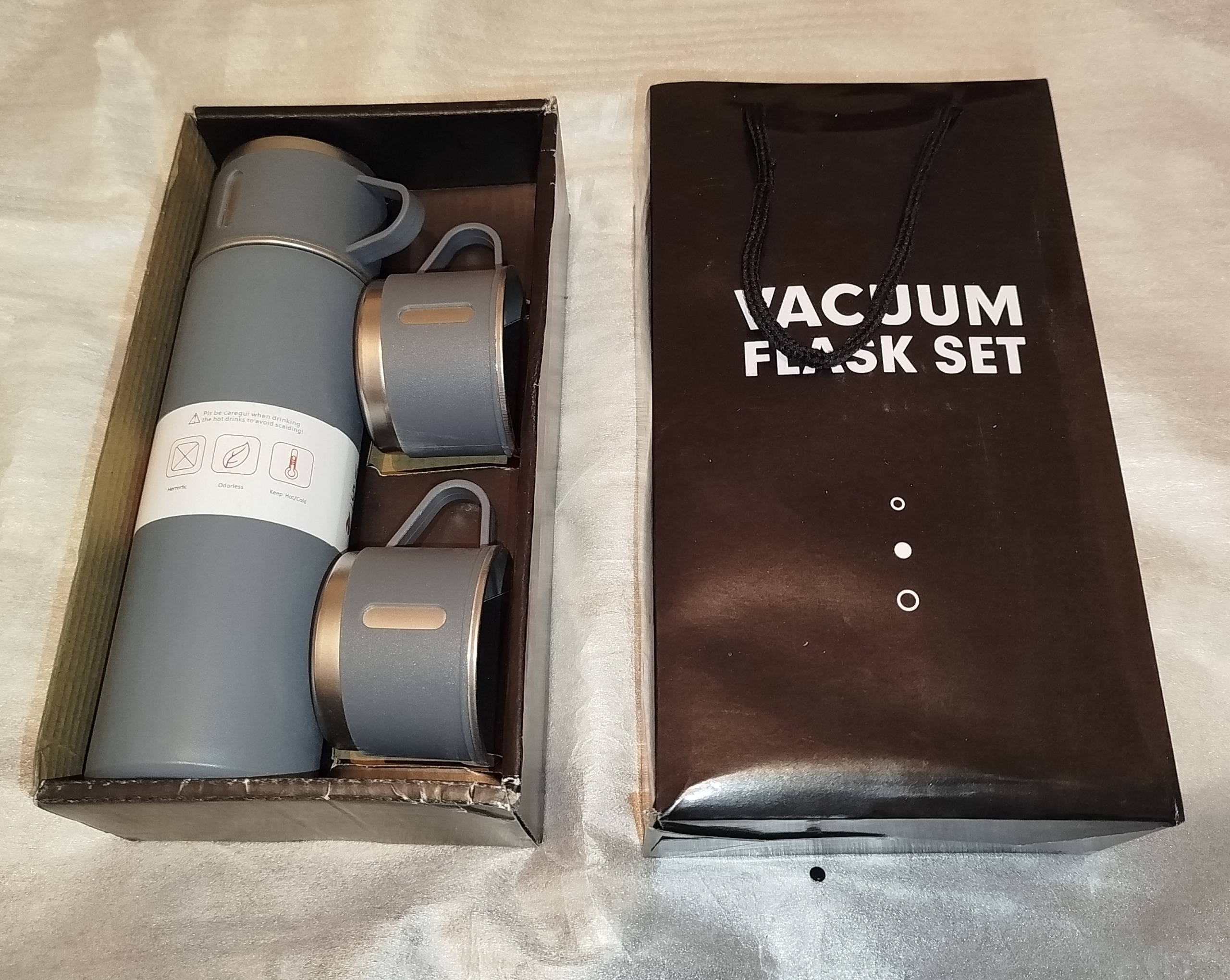 ست فلاسک لیوان دار