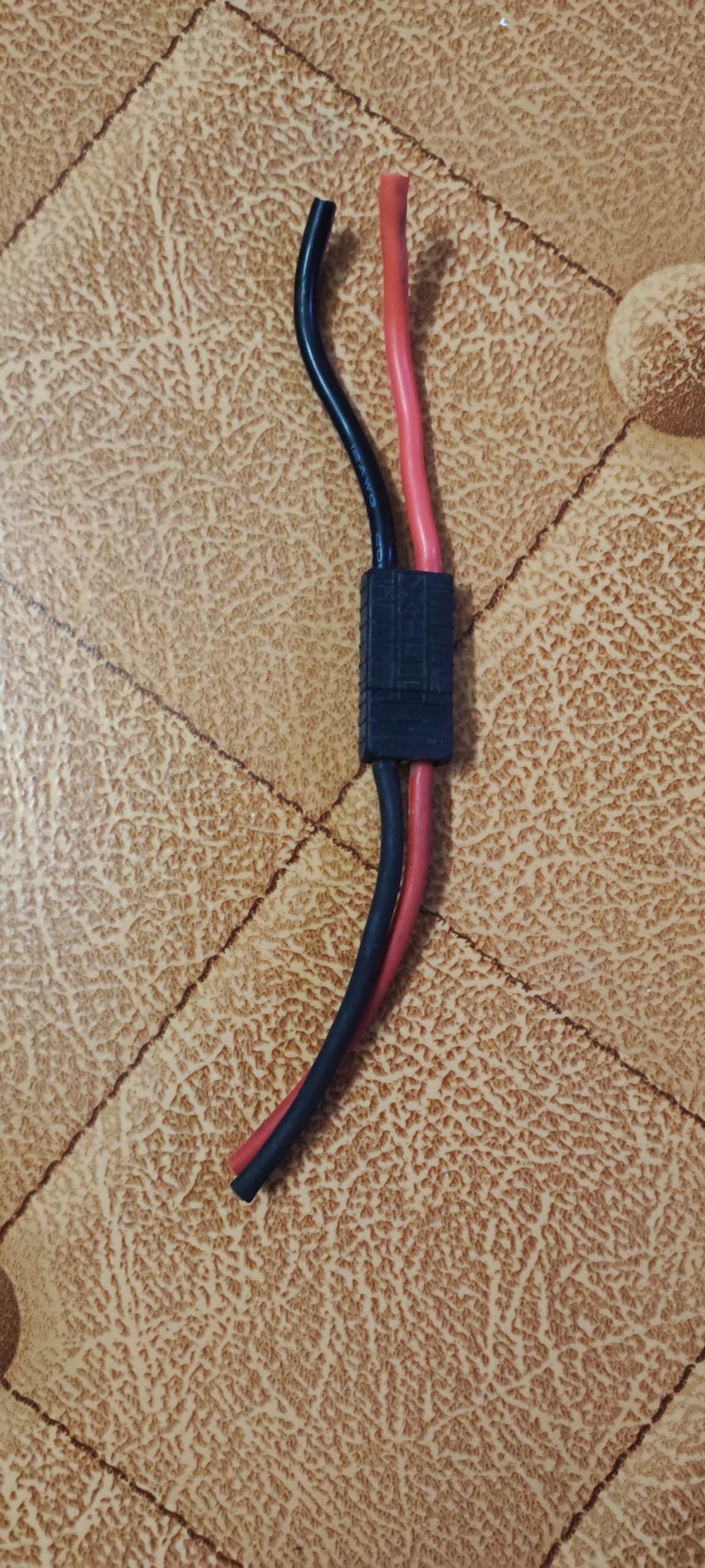 کانکتور اختصاصی ترکسس traxxas