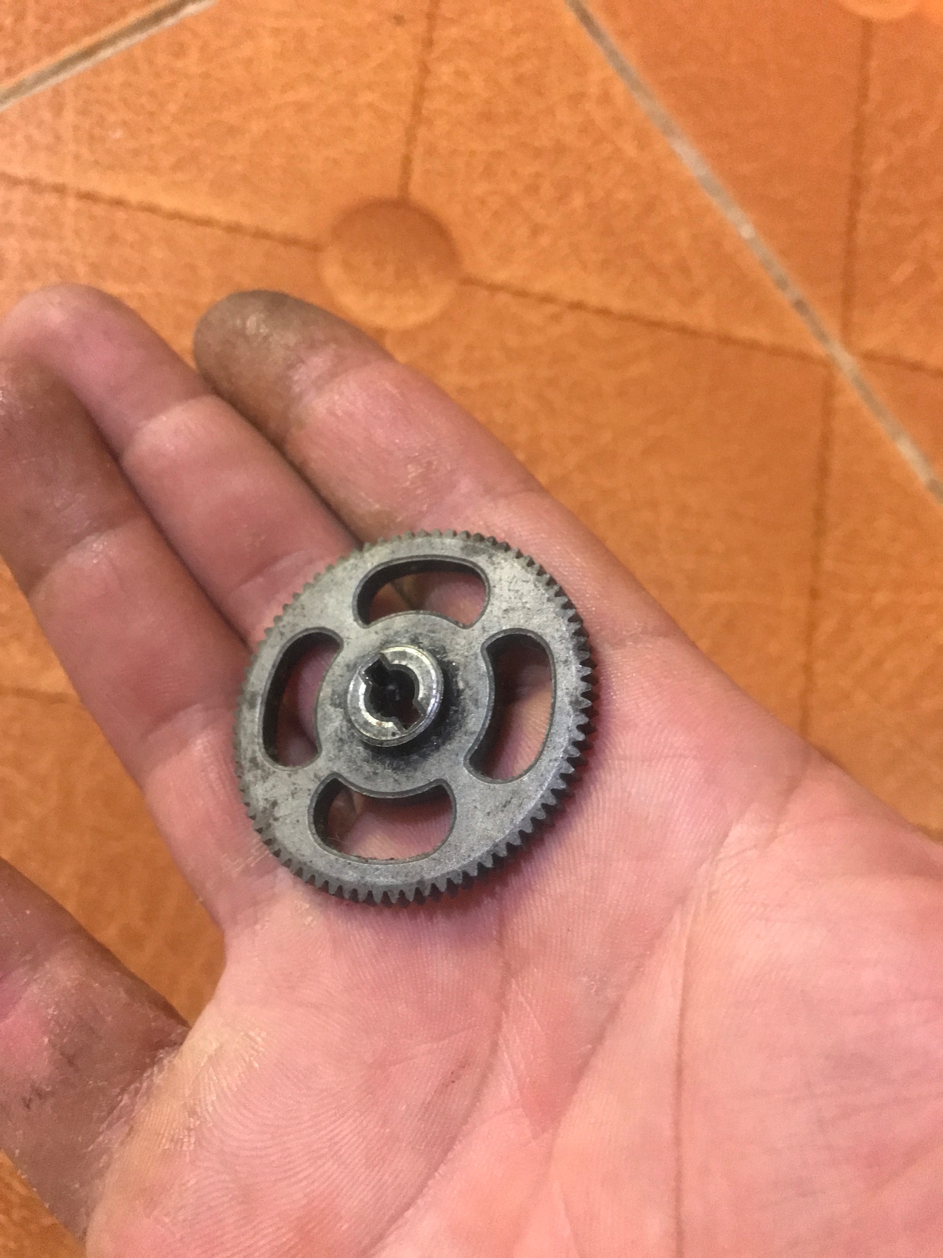 دنده کرانویل ماشین کنترلی تایفون