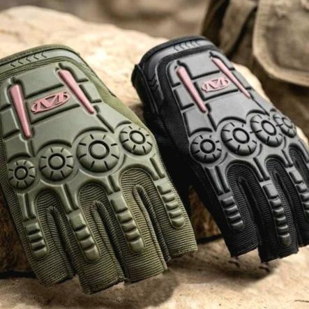 دستکش نیم پنجه تاکتیکال رنگ سبز چیریک Mechanix