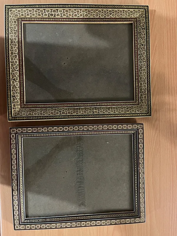 قاب عکس خاتم