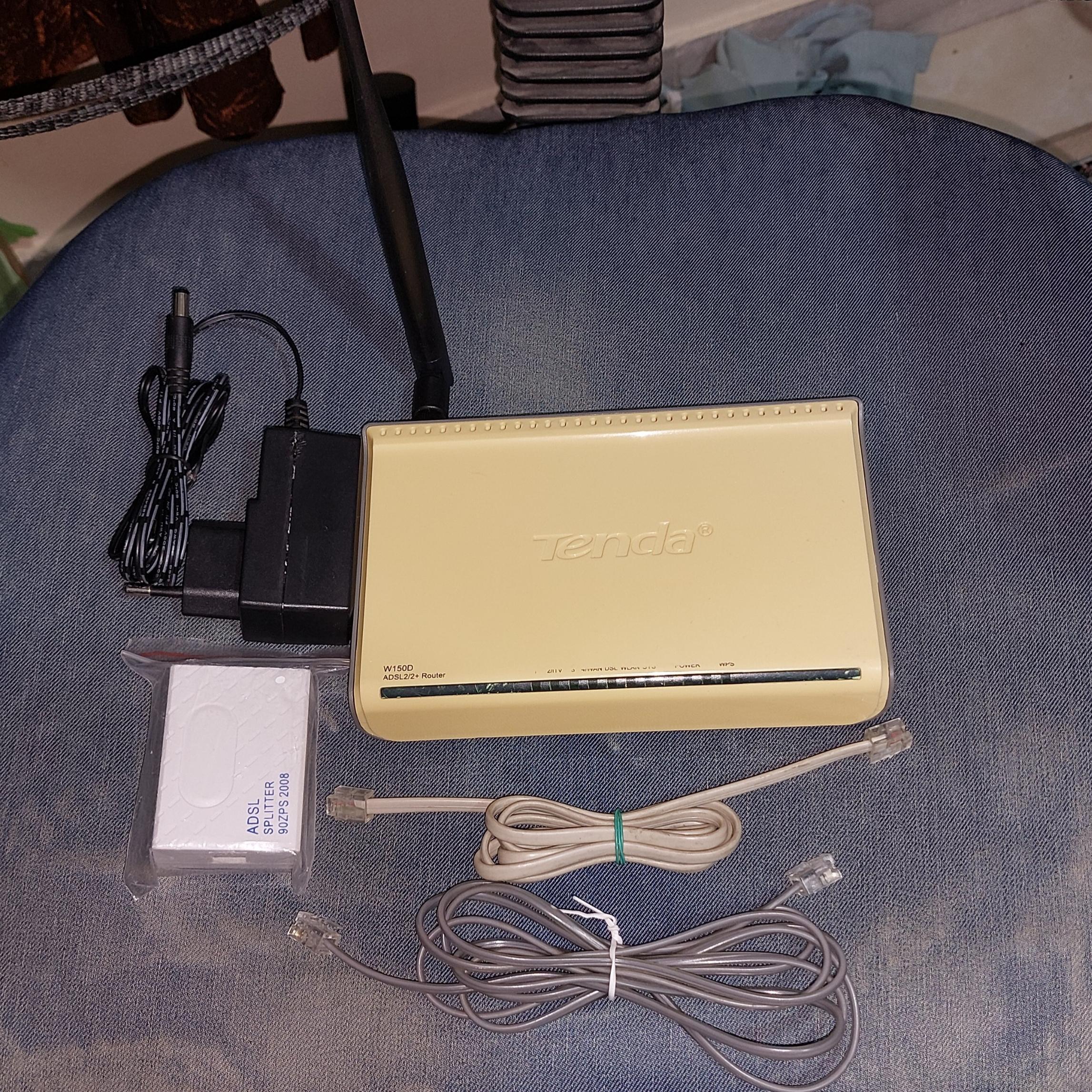 مودم adsl با تجهیزات کامل