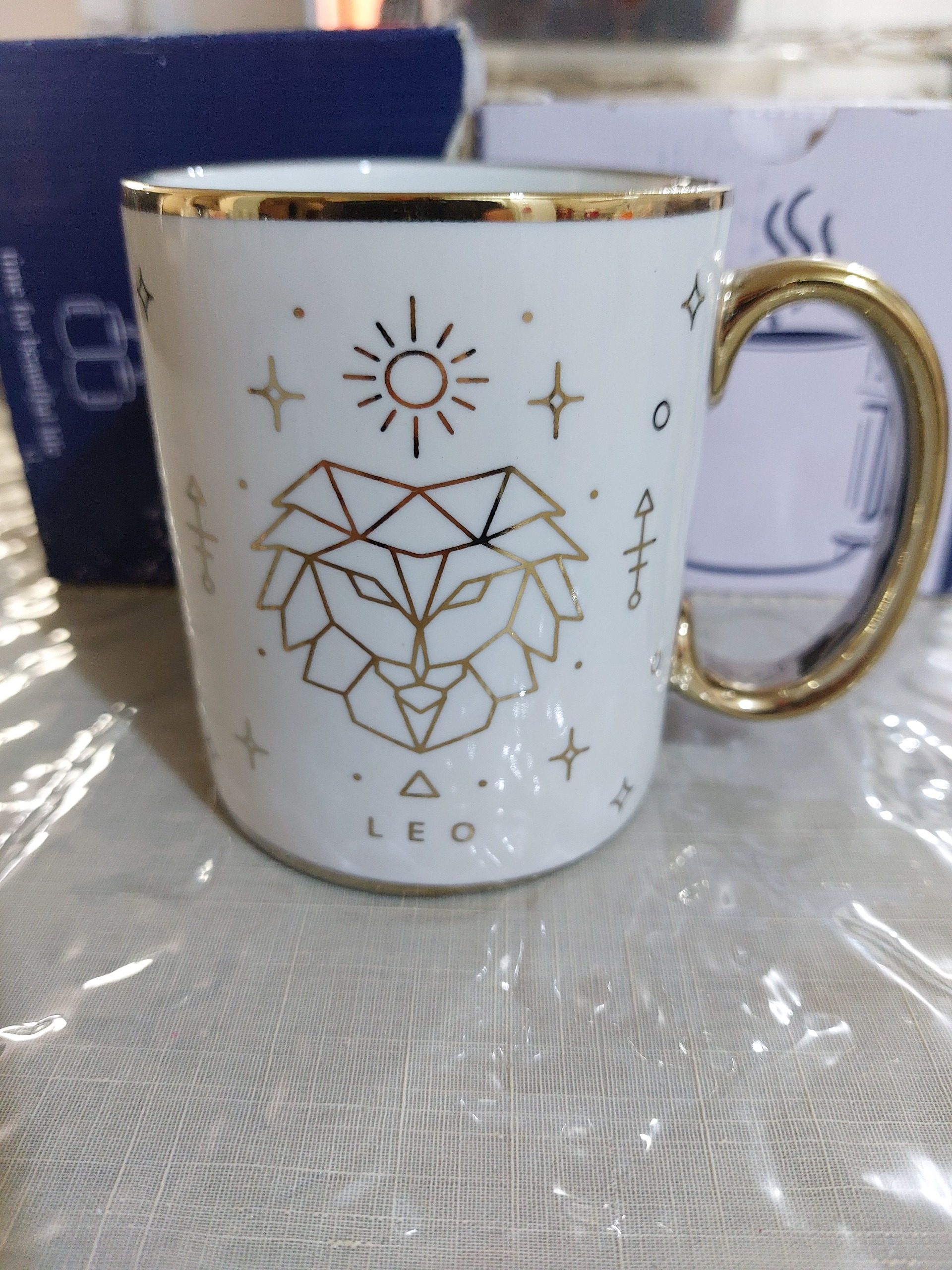 ماگ طرح شیر و ماهی