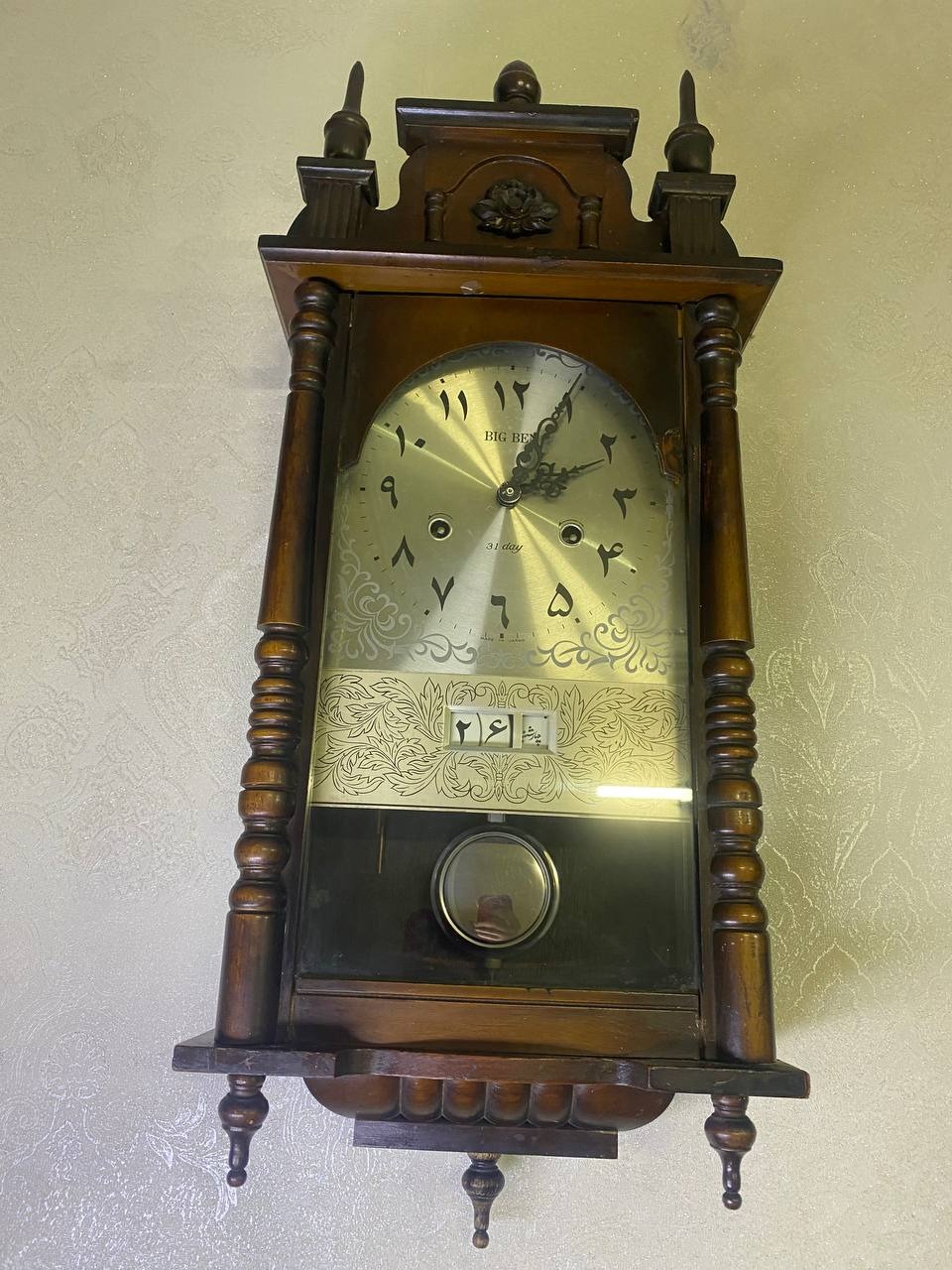 ساعت دیواری کوکی قدیمی