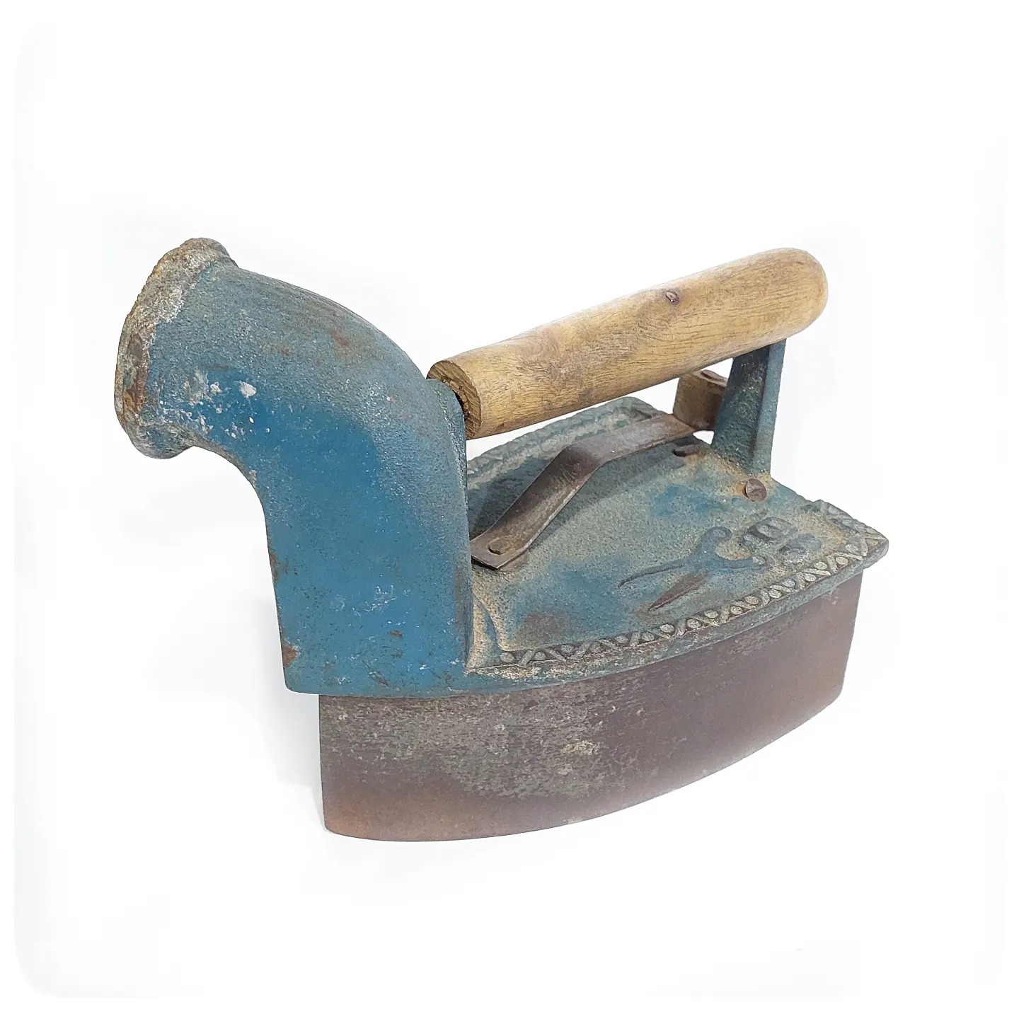 اتو ذغالی دودکشدار