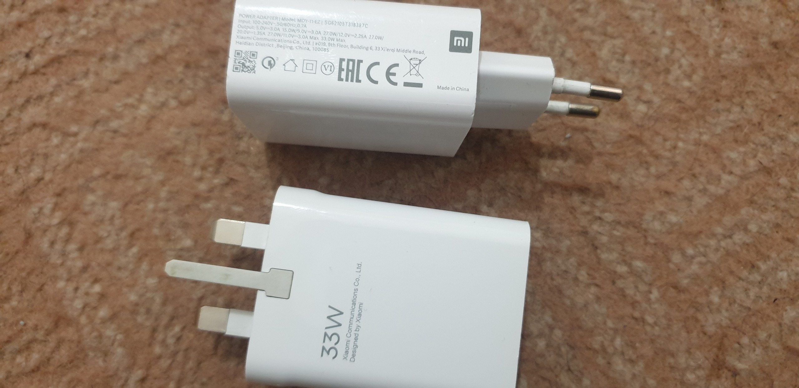 دو عدد شارژر 33وات شیاعومی