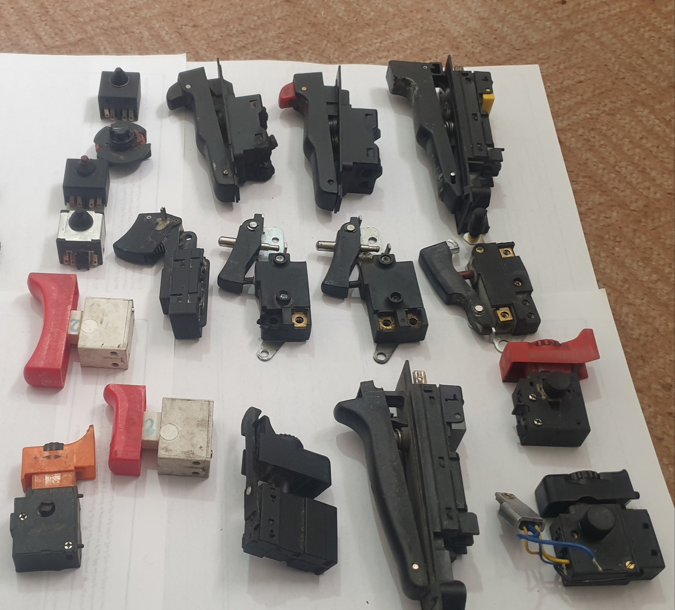 کلید و زغالی فرز و دریل