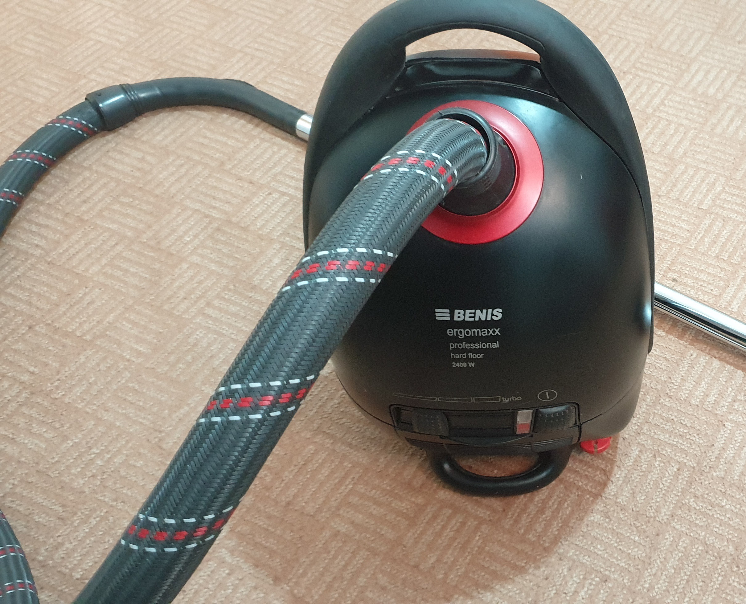 جارو برقی BENIS 2400W