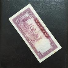 100