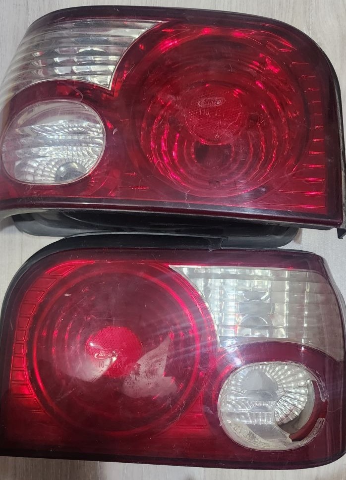چراغ خطر عقب پراید