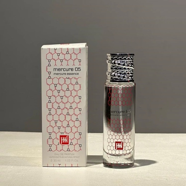 عطر ادکلن مولکول 05 جانوین