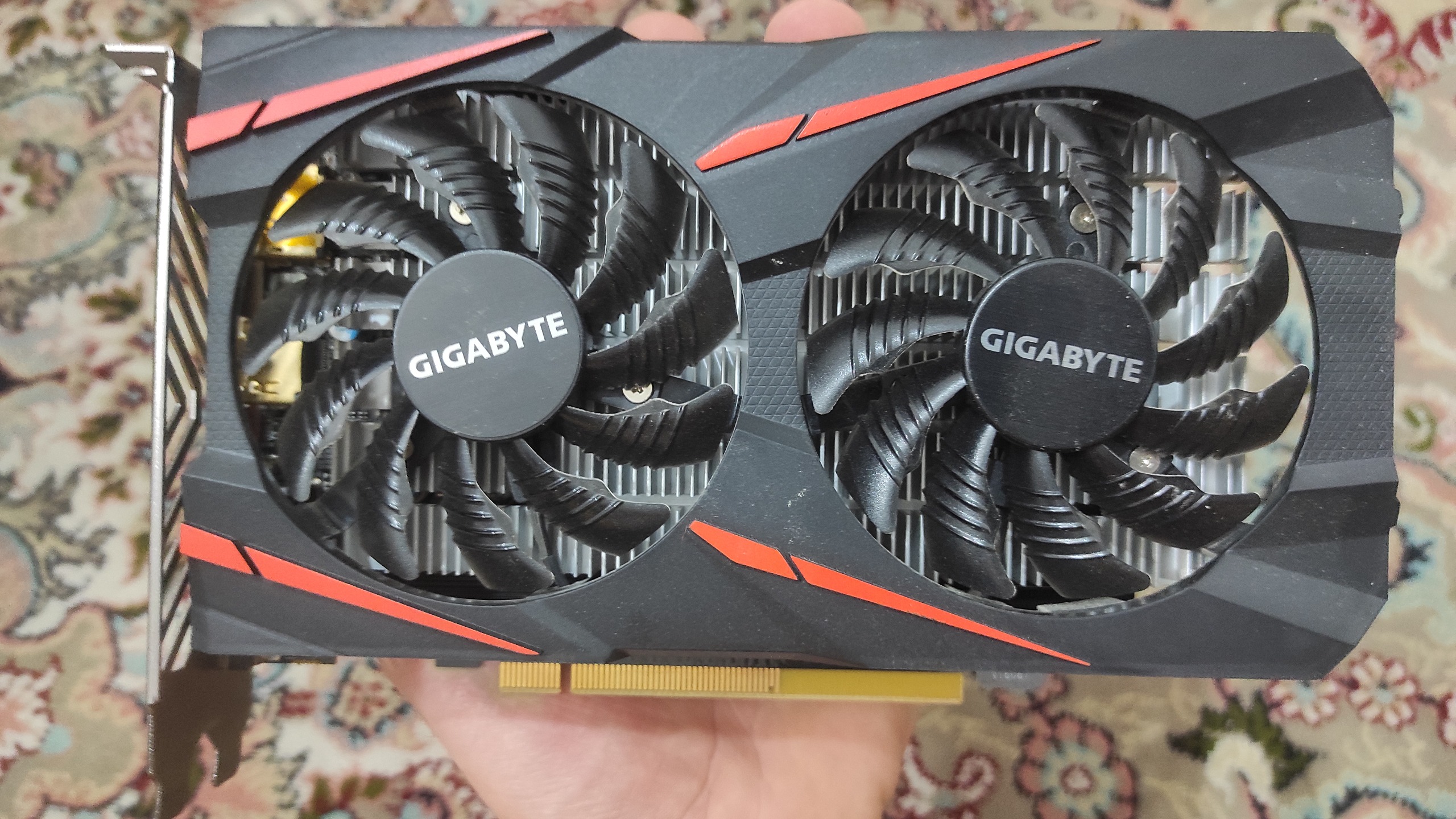 گرافیک rx 460 گیگابایت
