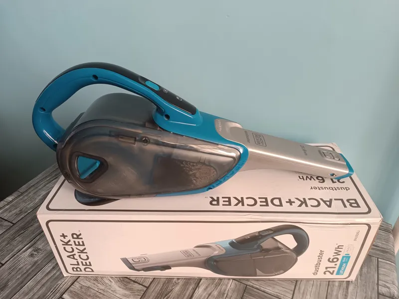 جارو شارژی بلک آمد دکر DVJ320J