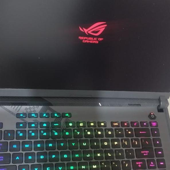 لپ تاپ فوق حرفه ای گیمینگ 4070 با 13900 rog strix