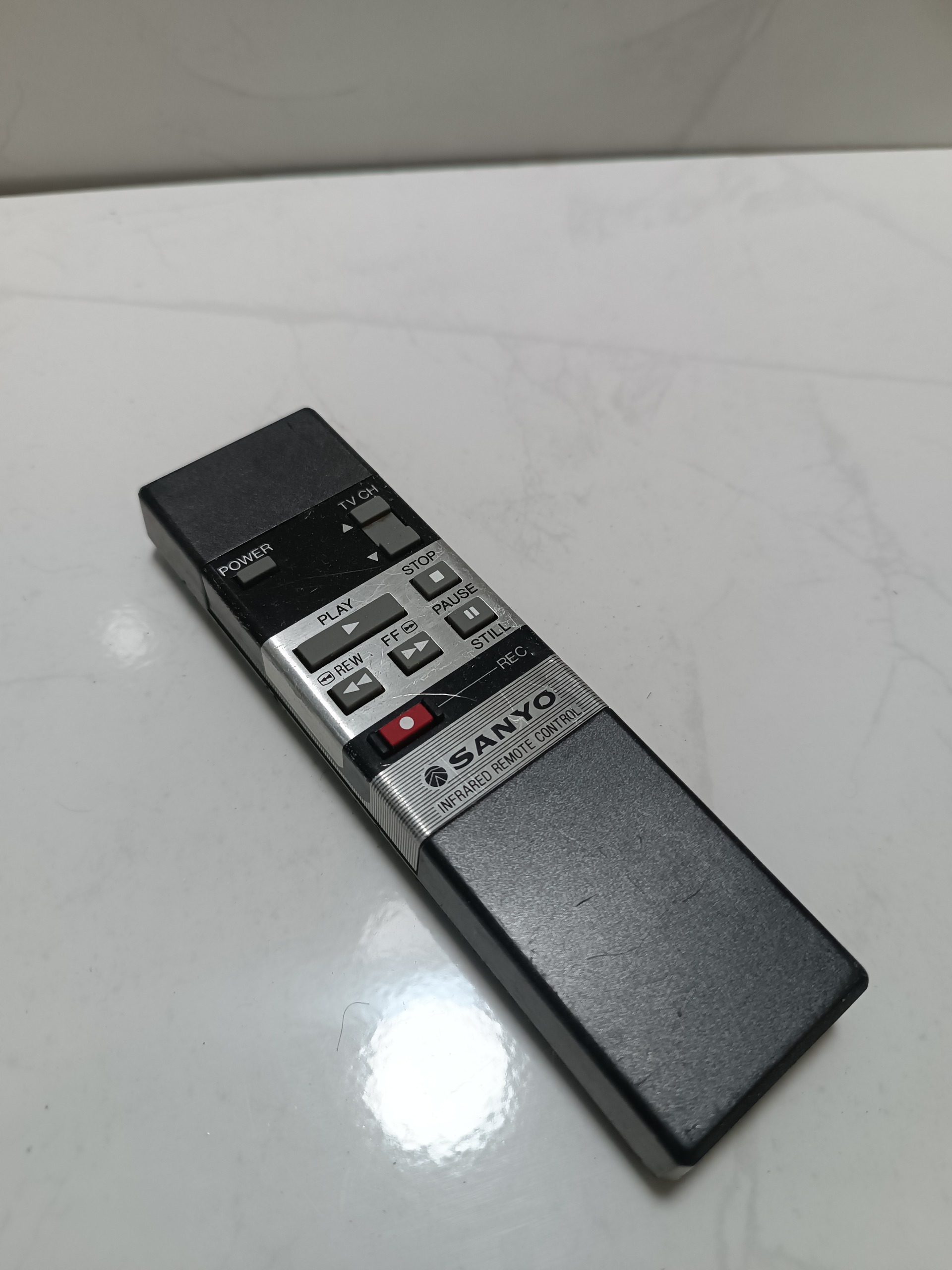 ریموت کنترل سانیو