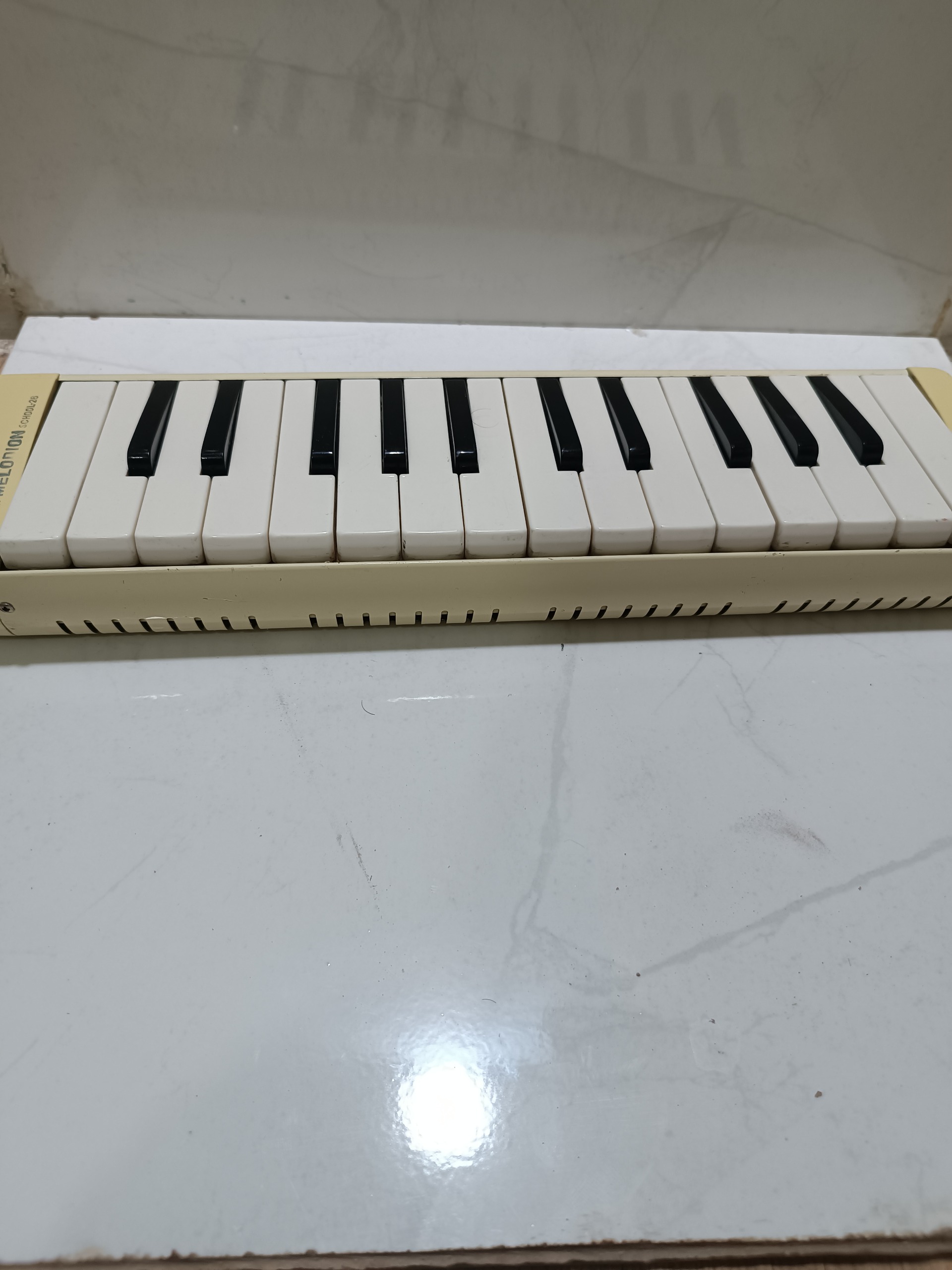 ملودیکا (ملودیون) سوزوکی a-26 اصلی کلکسیونی