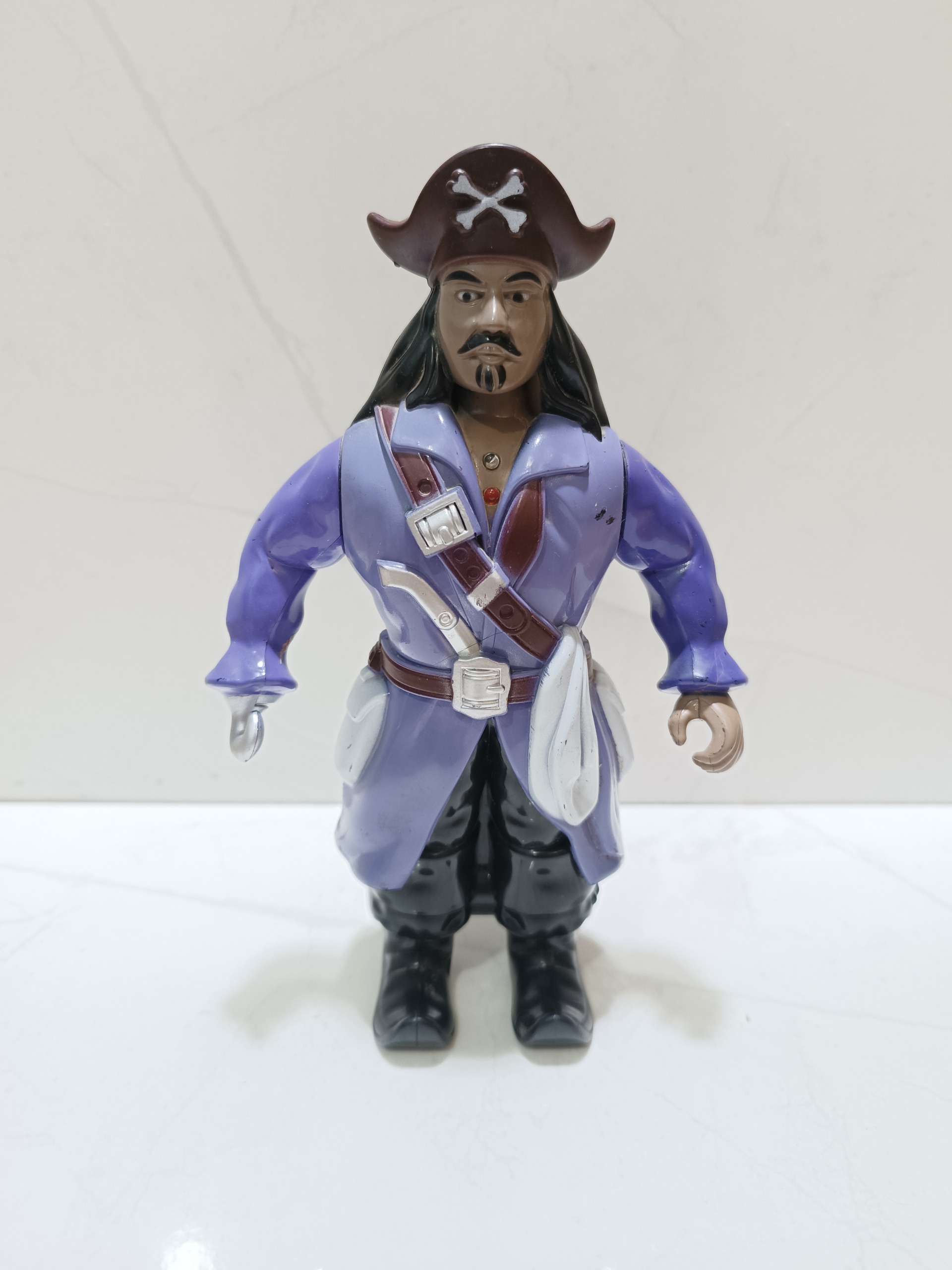 اکشن فیگور دزد دریایی سنسور دار