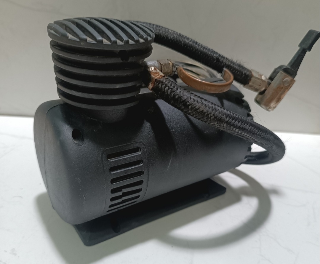 پمپ باد فندکی