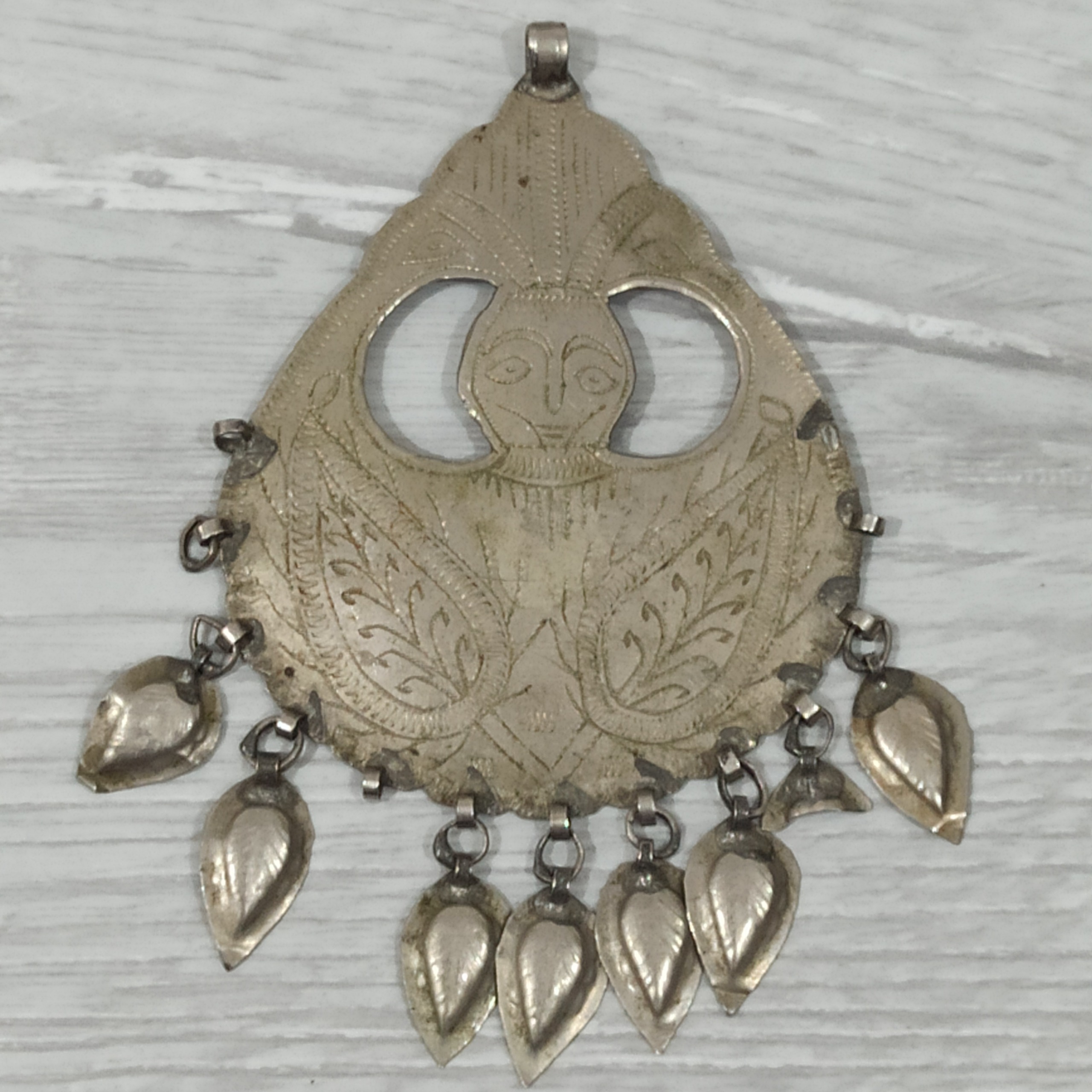 آویز ورشو کهنه و قدیمی مطابق با تصاویر