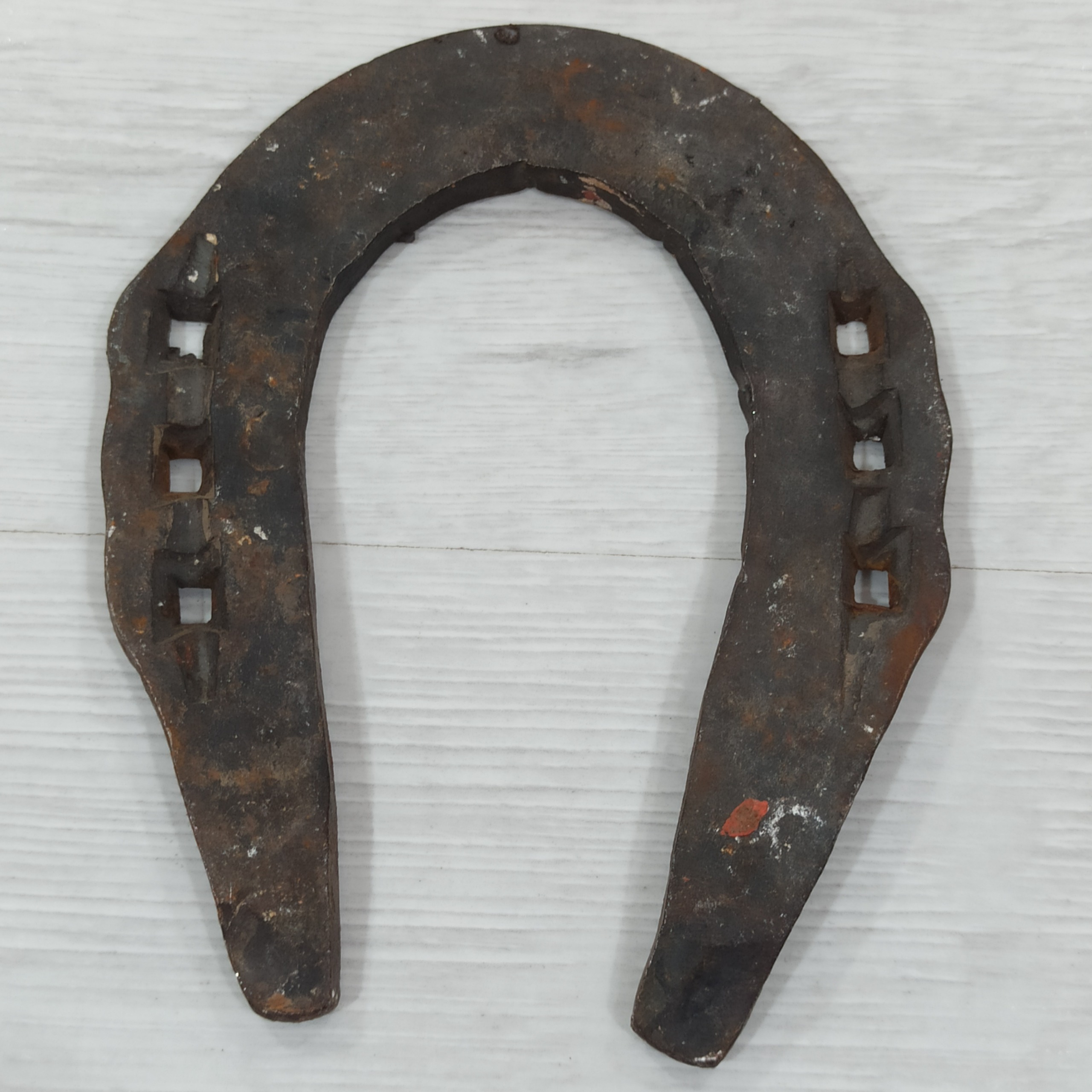 نعل اسب قدیمی