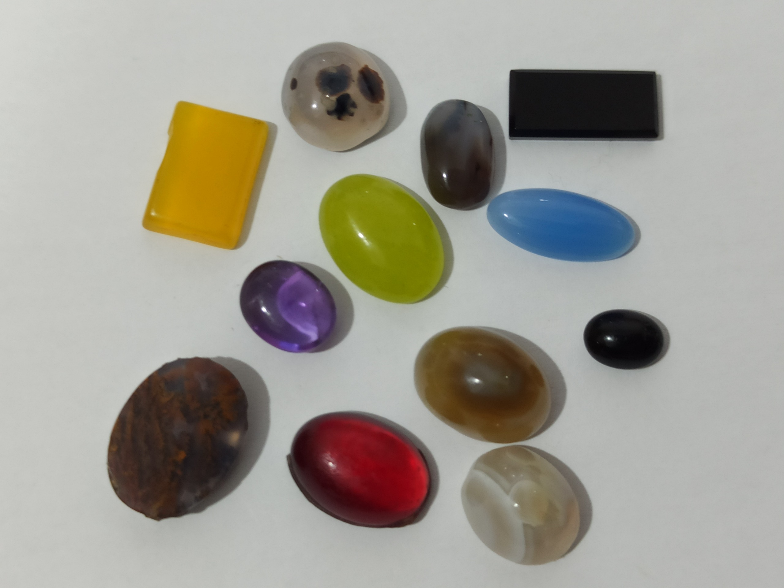 پک مجموعه سنگ ها