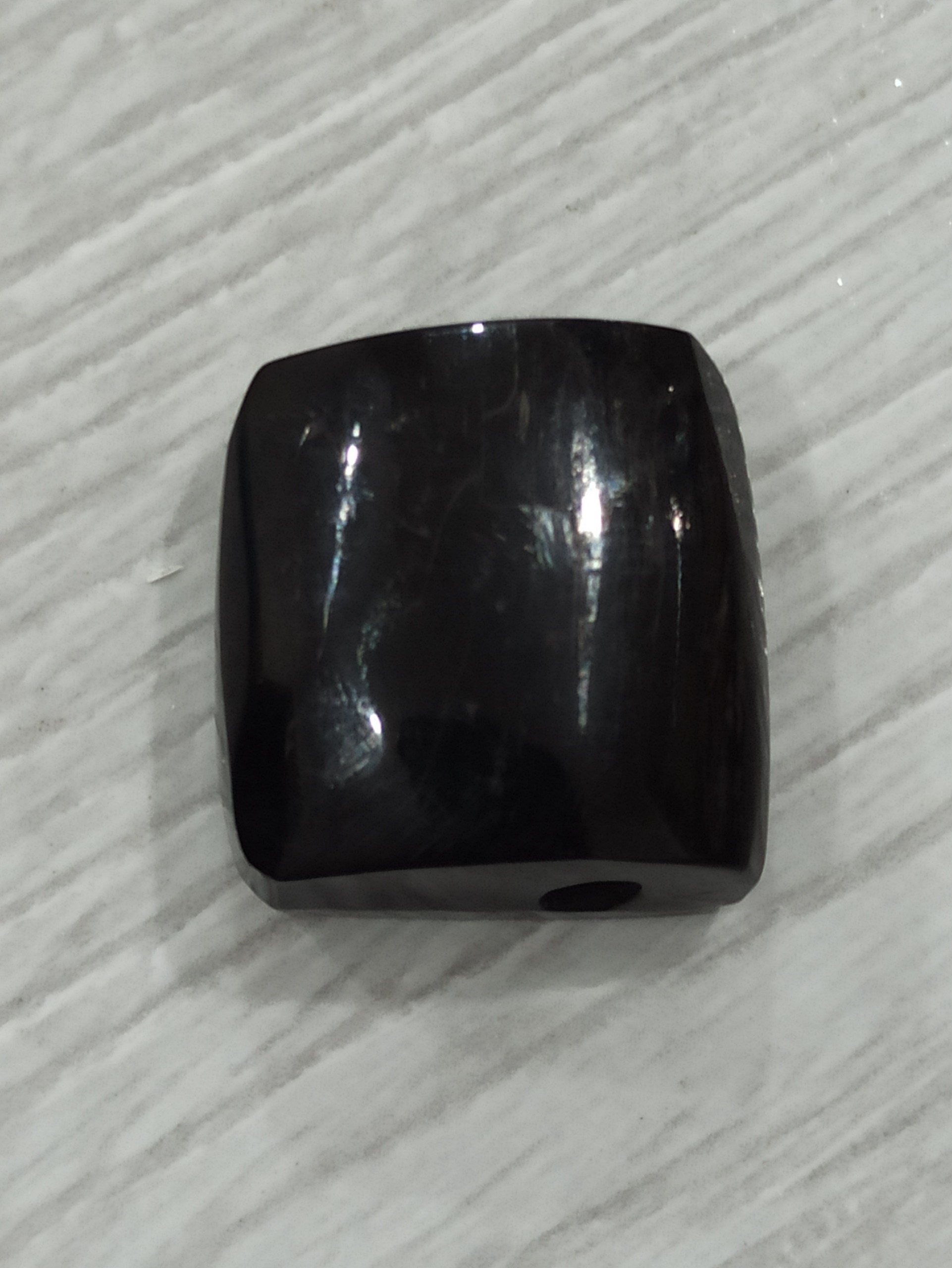 شوه یا شبق کهنه و قدیمی مطابق با تصاویر