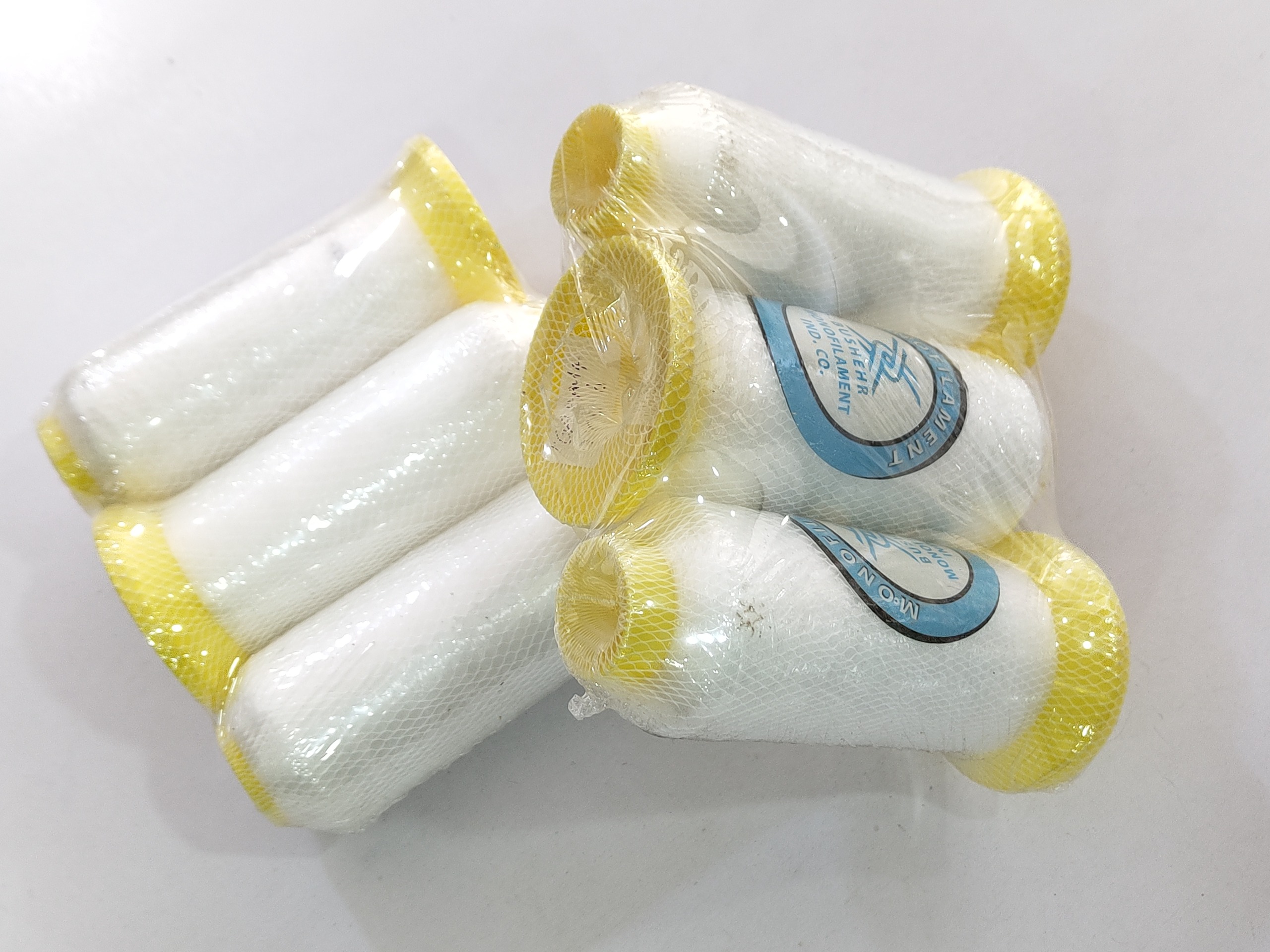 سه عدد دوک نامرئی