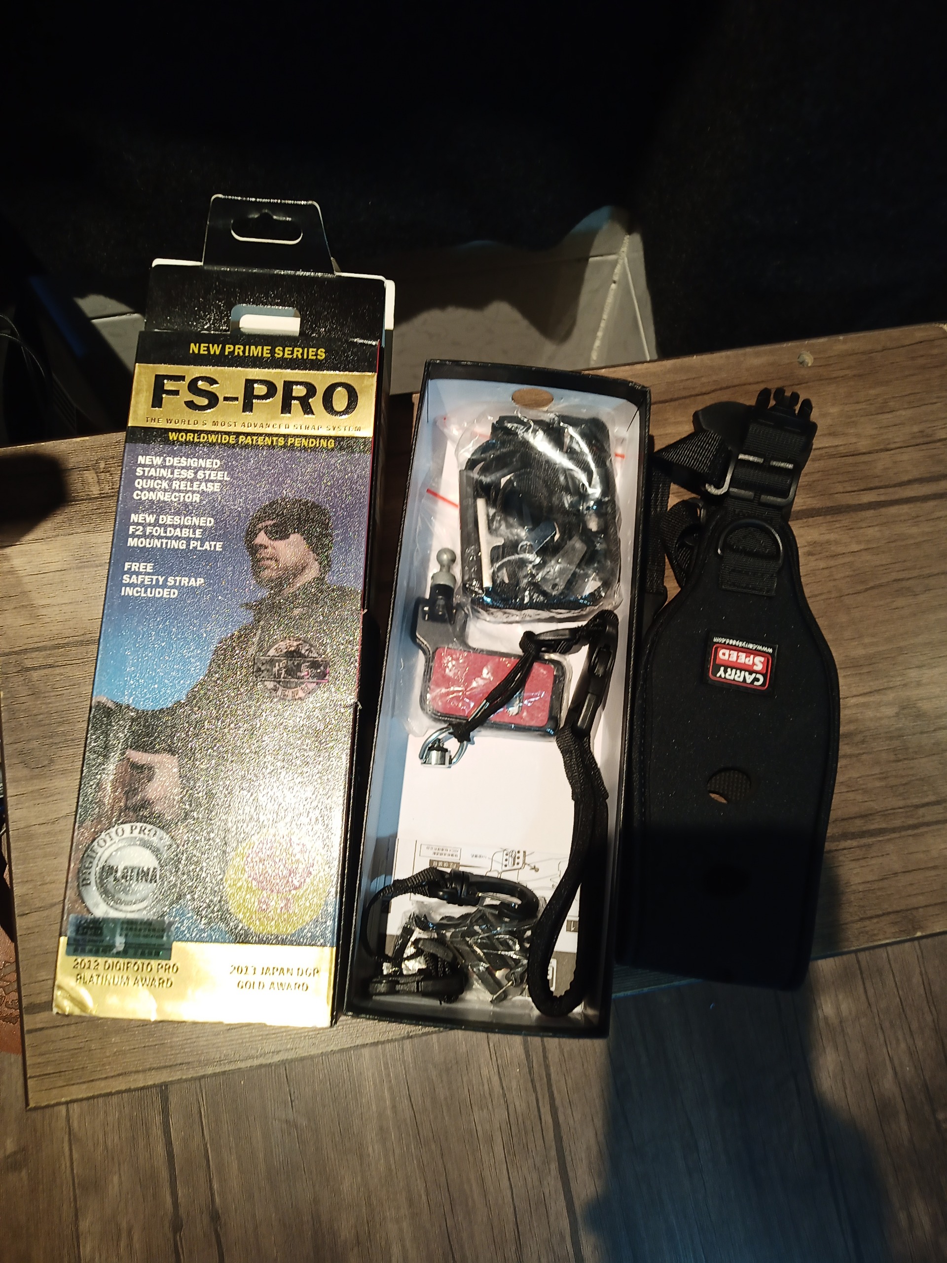 بند دوربین کری اسپید پرو Carry Speed FS pro