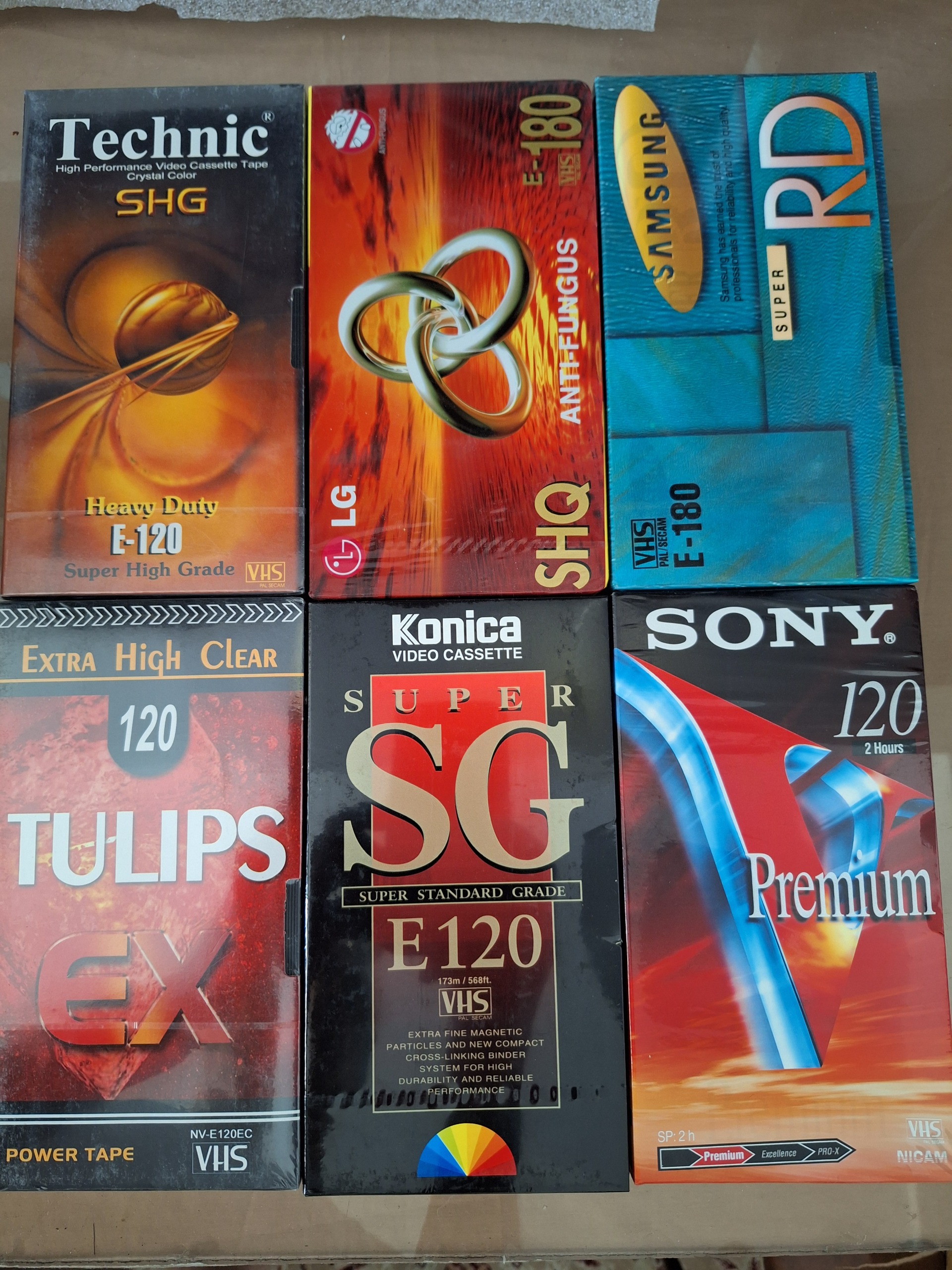 ده عدد نوار خام VHS بدون تکرار آکبند