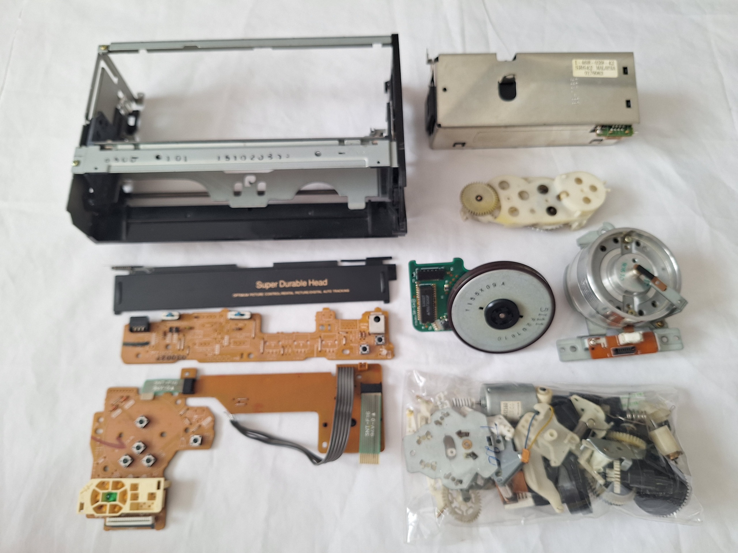 قطعات کامل ویدیو سونی XA110