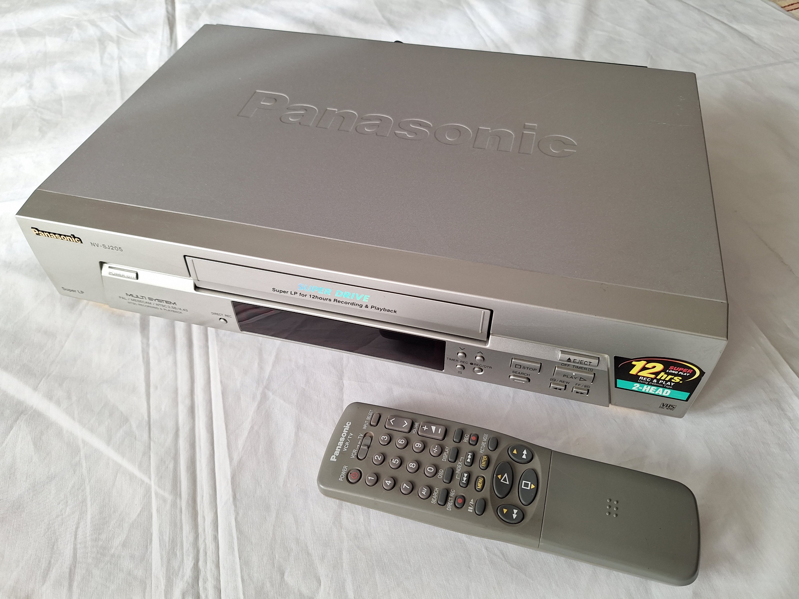 ویدیو پاناسونیک مدل SJ 205 با کنترل