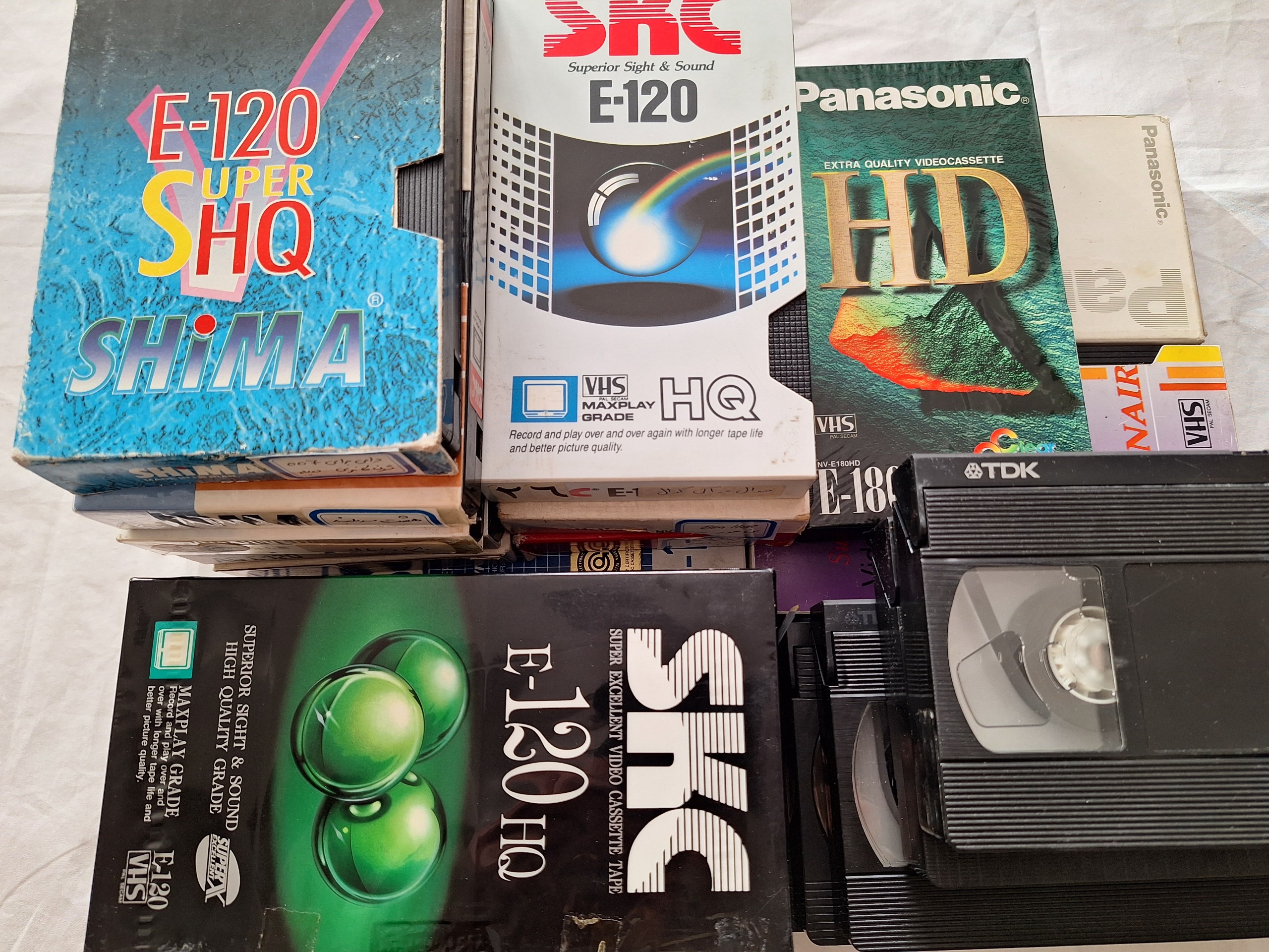 22 حلقه فیلم VHS سینمائی دوبله قدیم