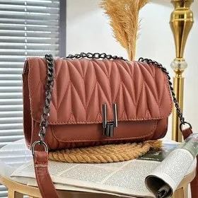 کیف دوشی زنانه قهوه ای