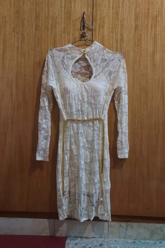 پیراهن مجلسی گیپور سفید