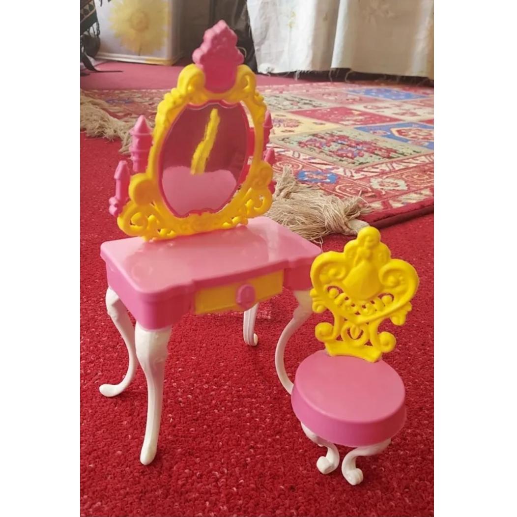 صندلی و کنسول اسباب بازی