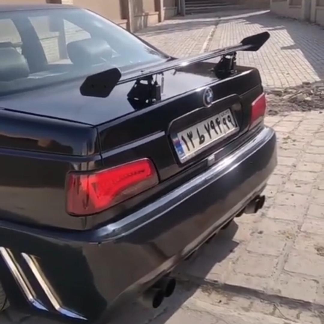 اسپویلر برقی خودرو اسپرت پایه کوتاه