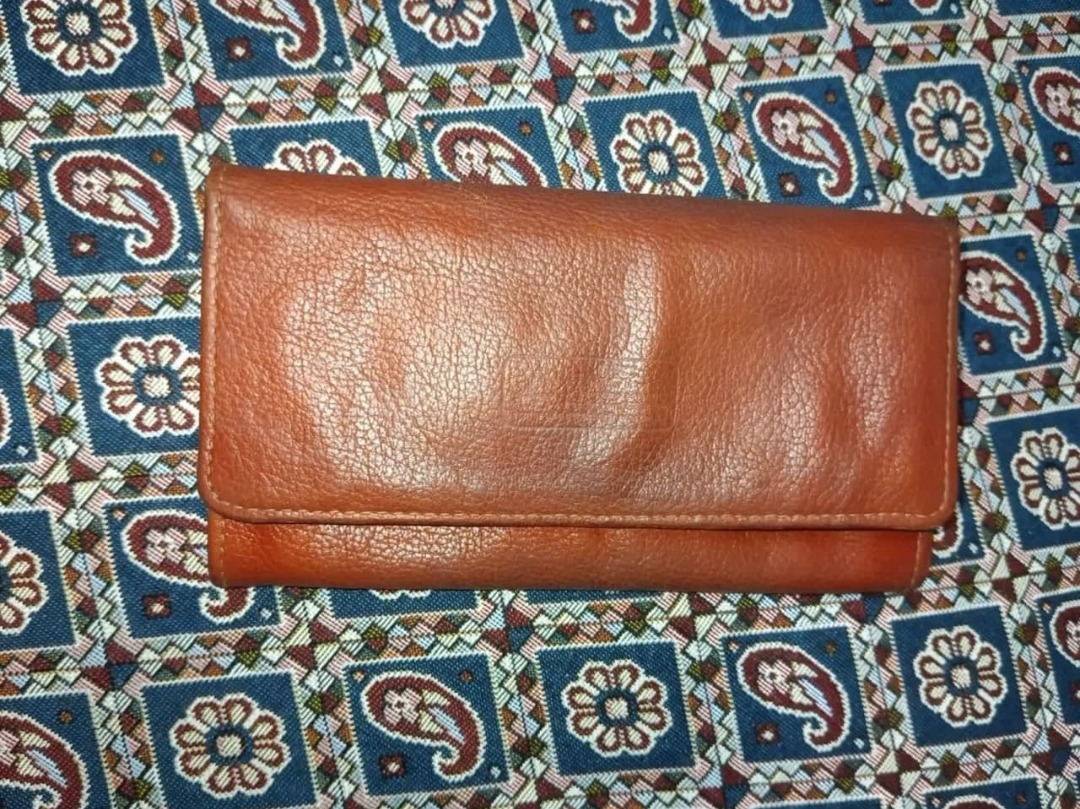 کیف پول زنانه