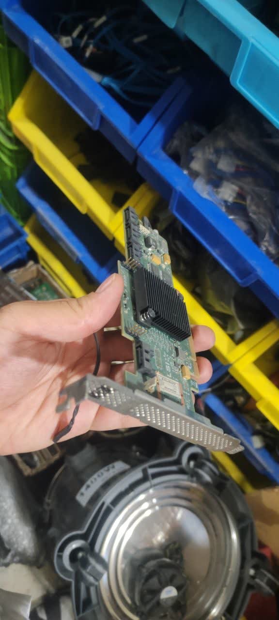 کارت LSI SAS 9212-4i کنترلر SATA کارکرده