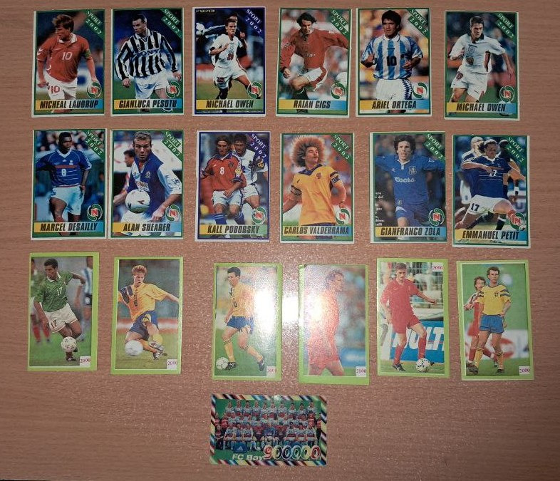 کارت فوتبالی قطع کوچک- 19 عدد(اصل با قدمت 22 سال)